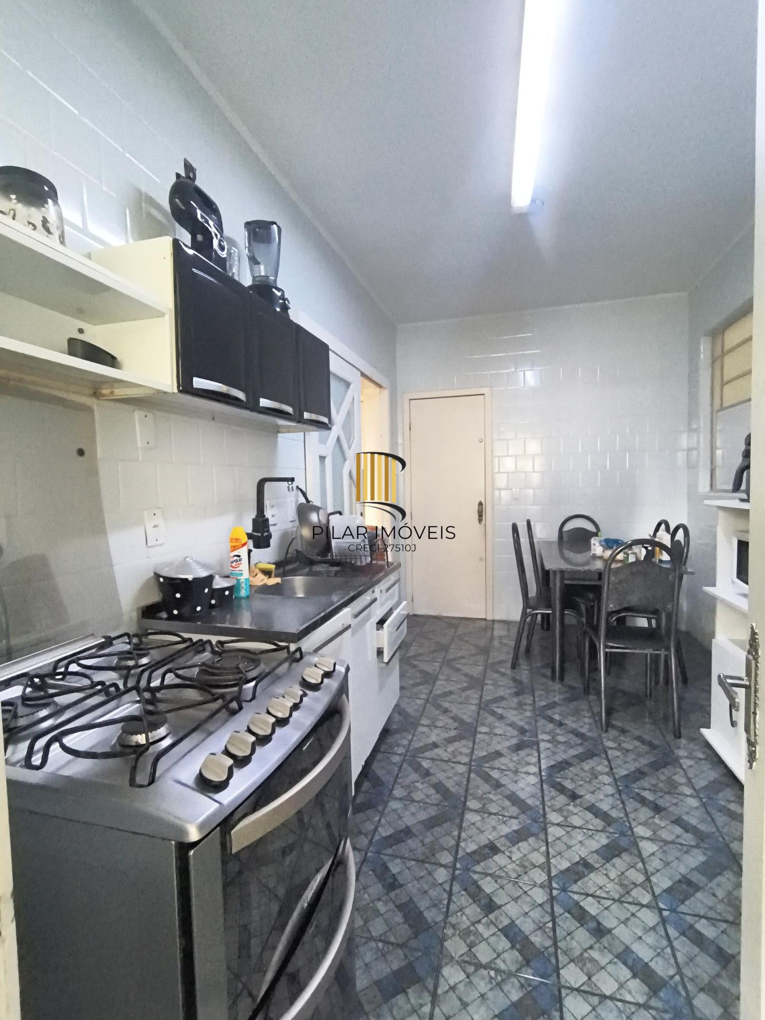 2 dormitórios com vaga escriturada no coração do Petrópolis