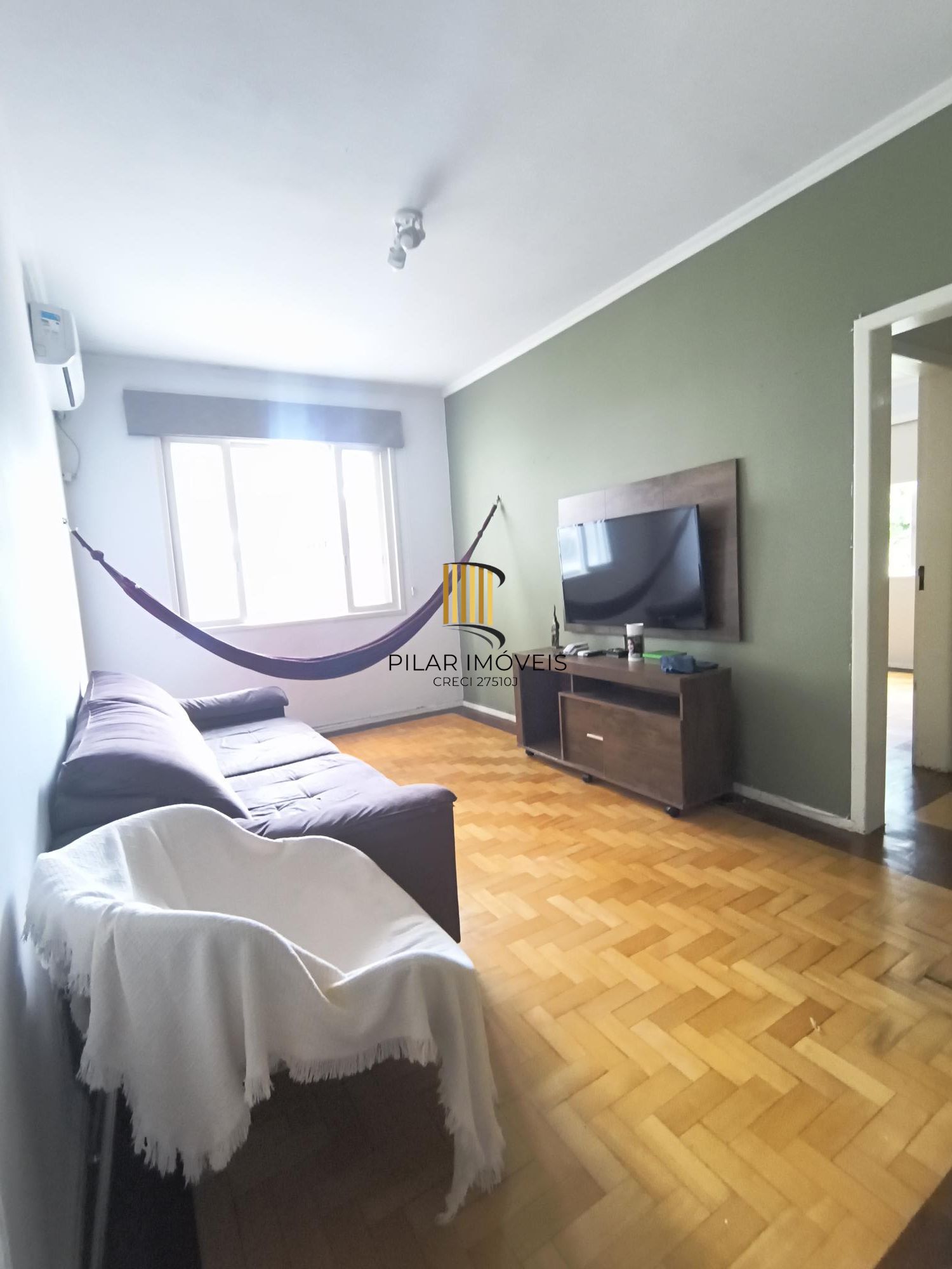 2 dormitórios com vaga escriturada no coração do Petrópolis