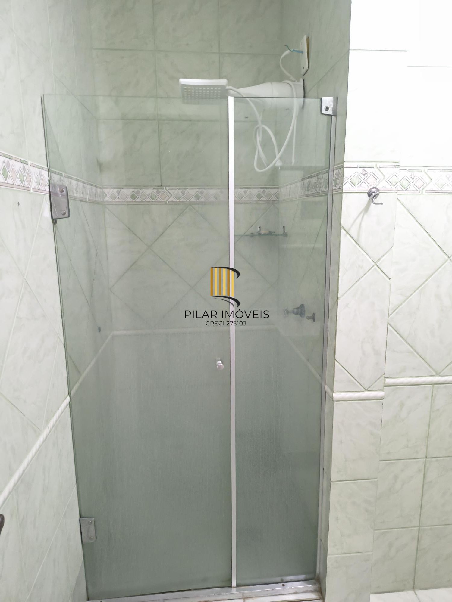 2 dormitórios com vaga escriturada no coração do Petrópolis