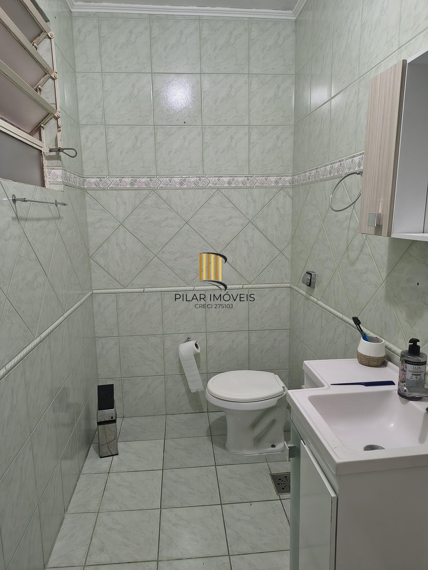 2 dormitórios com vaga escriturada no coração do Petrópolis