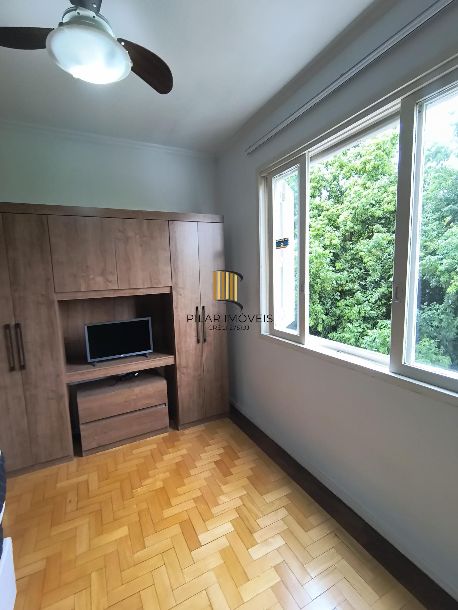 2 dormitórios com vaga escriturada no coração do Petrópolis