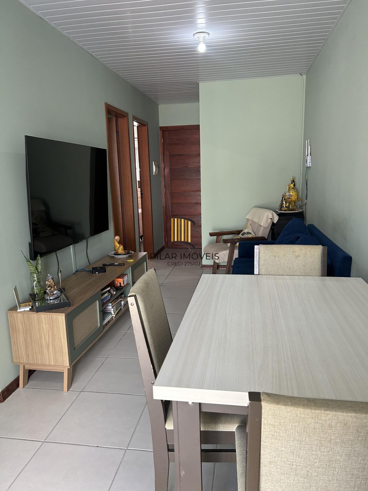 Casa 2 dormitórios no bairro Restinga