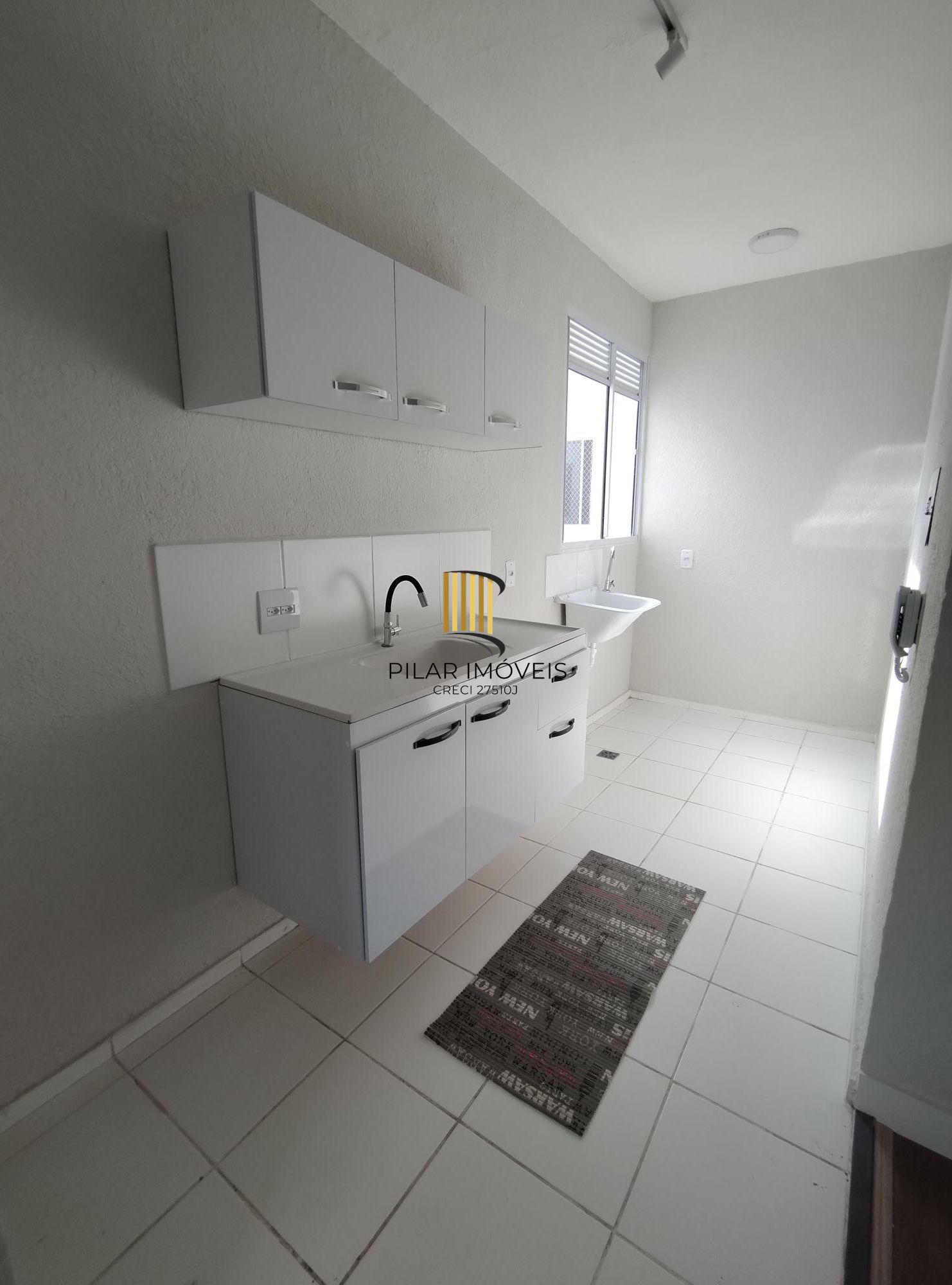 Apartamento 2 dormitórios no bairro Restinga