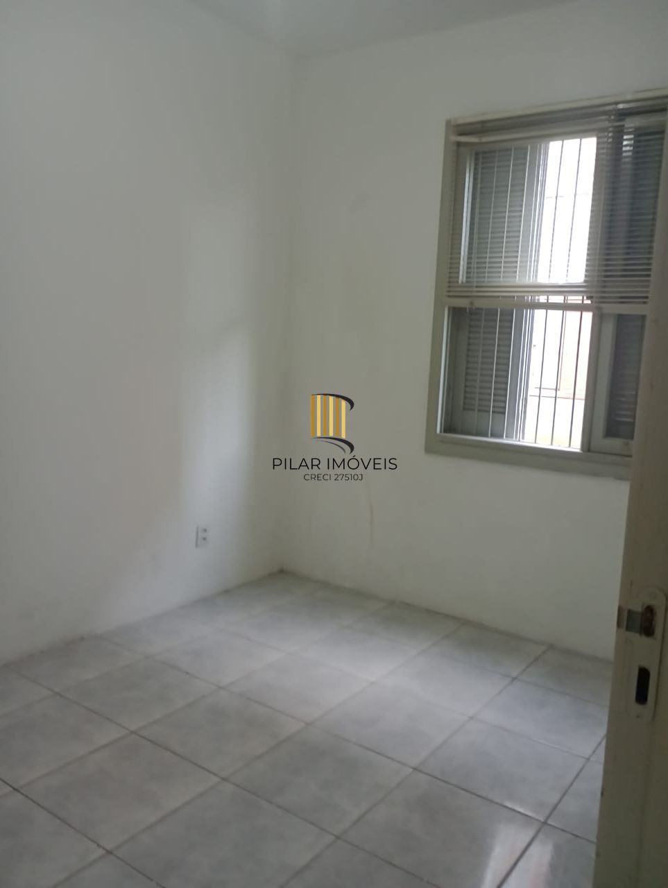 Apartamento 2 dormitórios no bairro Tristeza