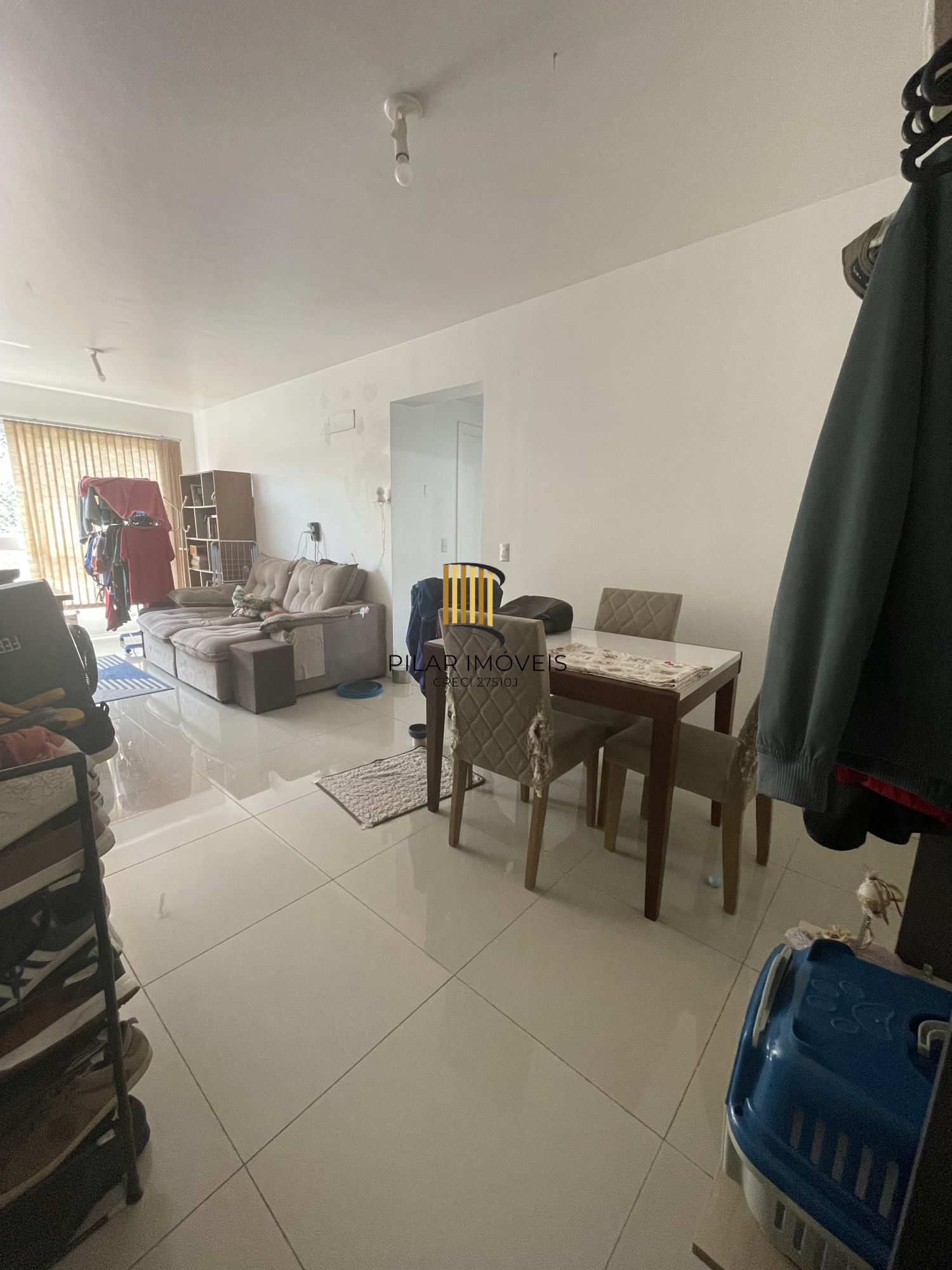 Lindo apartamento de 2 dormitórios e uma vaga de garagem