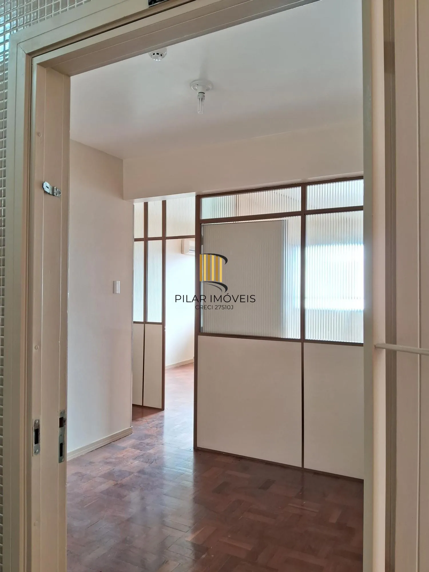 Conjunto Comercial 3 dormitórios no bairro Centro Histórico