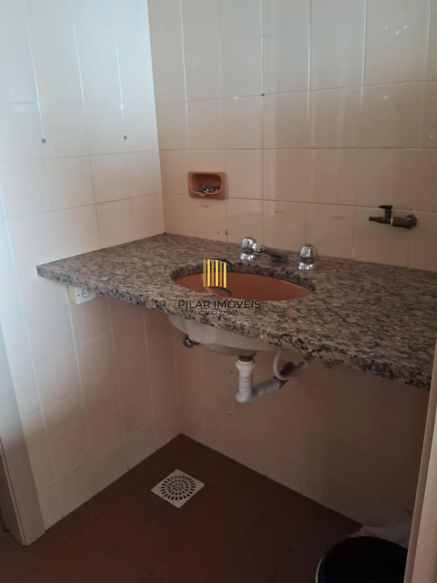 Conjunto Comercial 3 dormitórios no bairro Centro Histórico