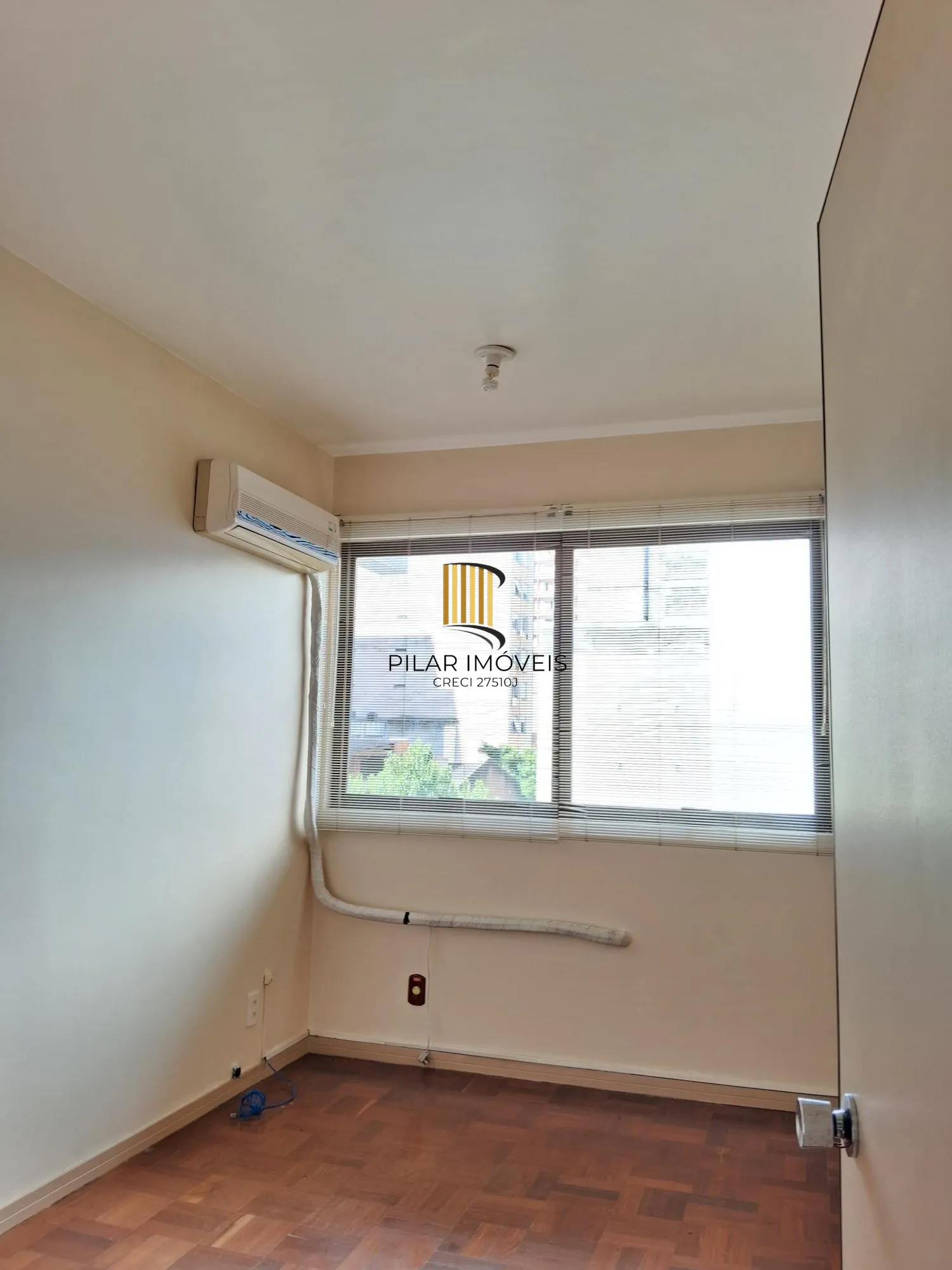 Conjunto Comercial 3 dormitórios no bairro Centro Histórico