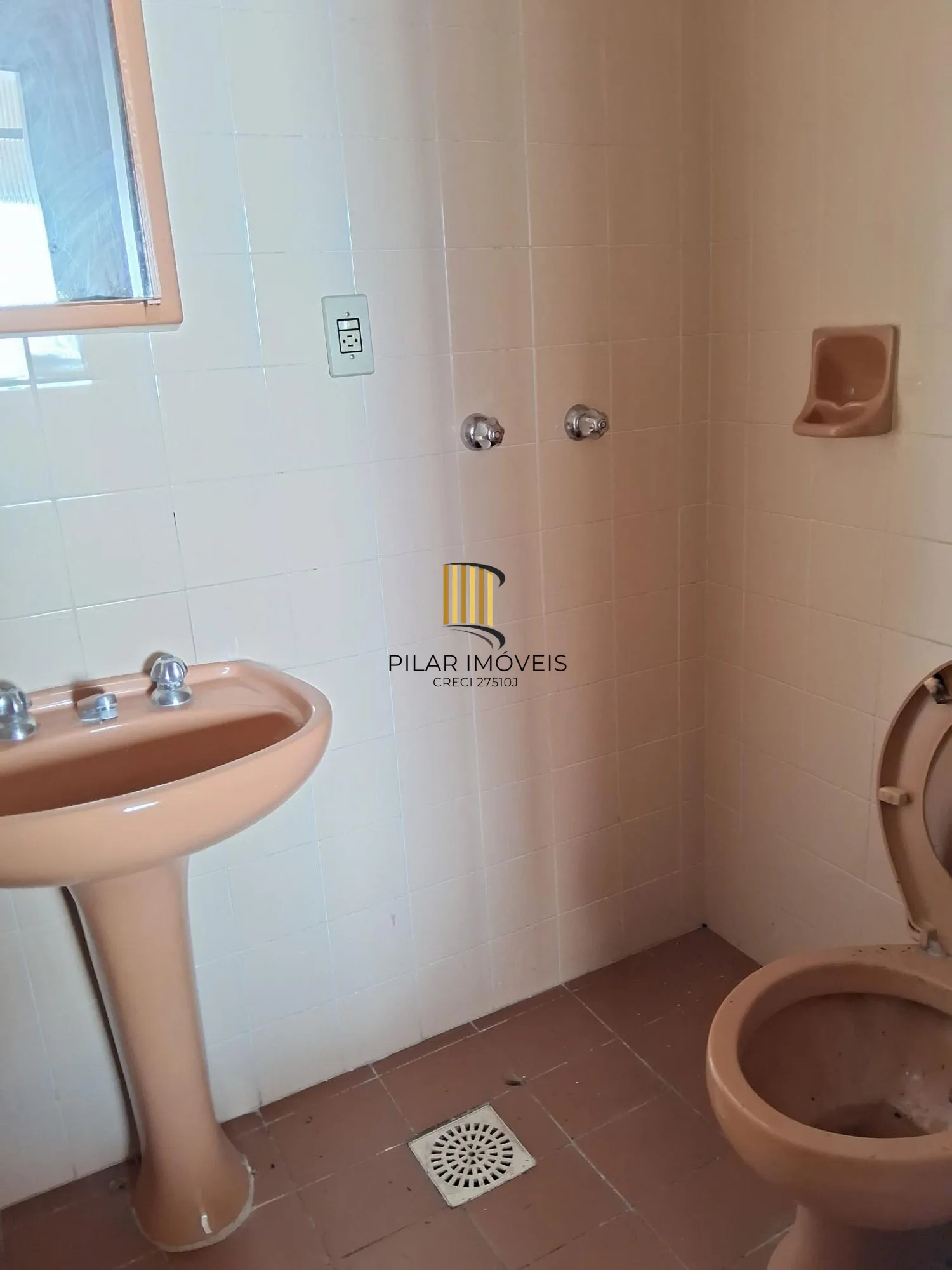 Conjunto Comercial 3 dormitórios no bairro Centro Histórico