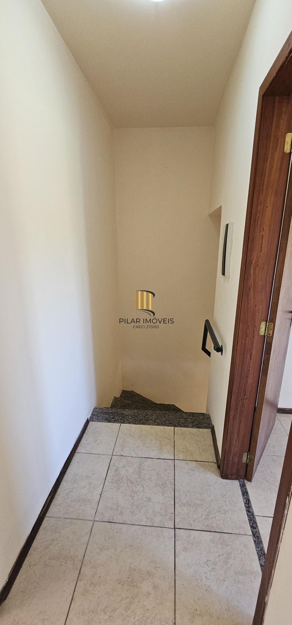 Casa para Venda - 68m², 2 dormitórios, Hípica