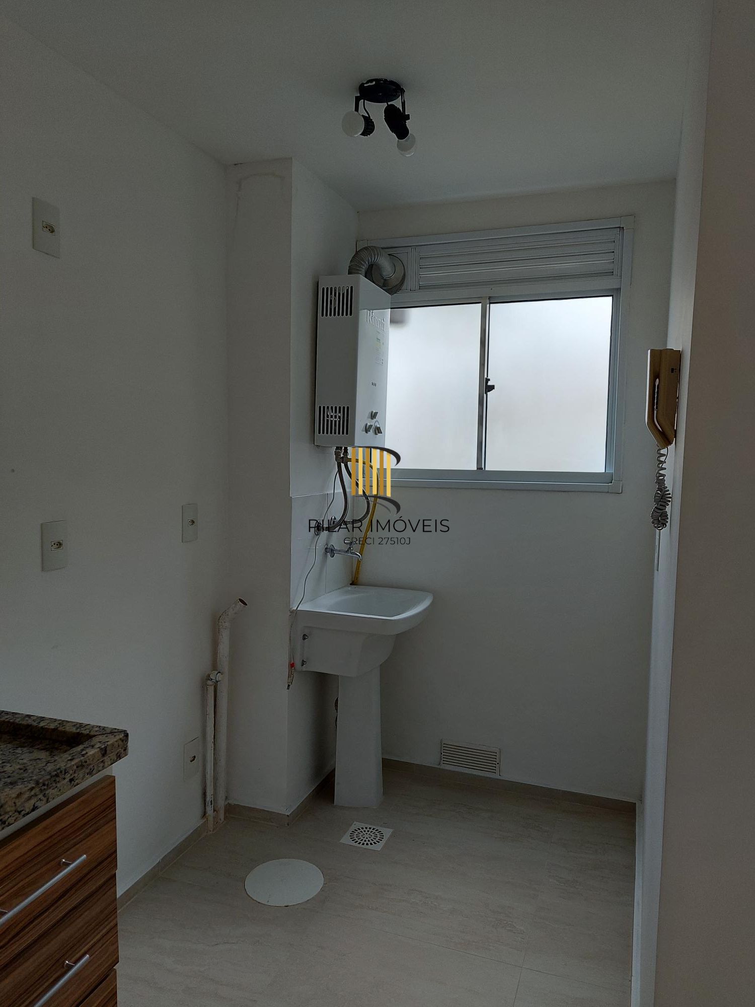 Apartamento 2 dormitórios no bairro Cavalhada