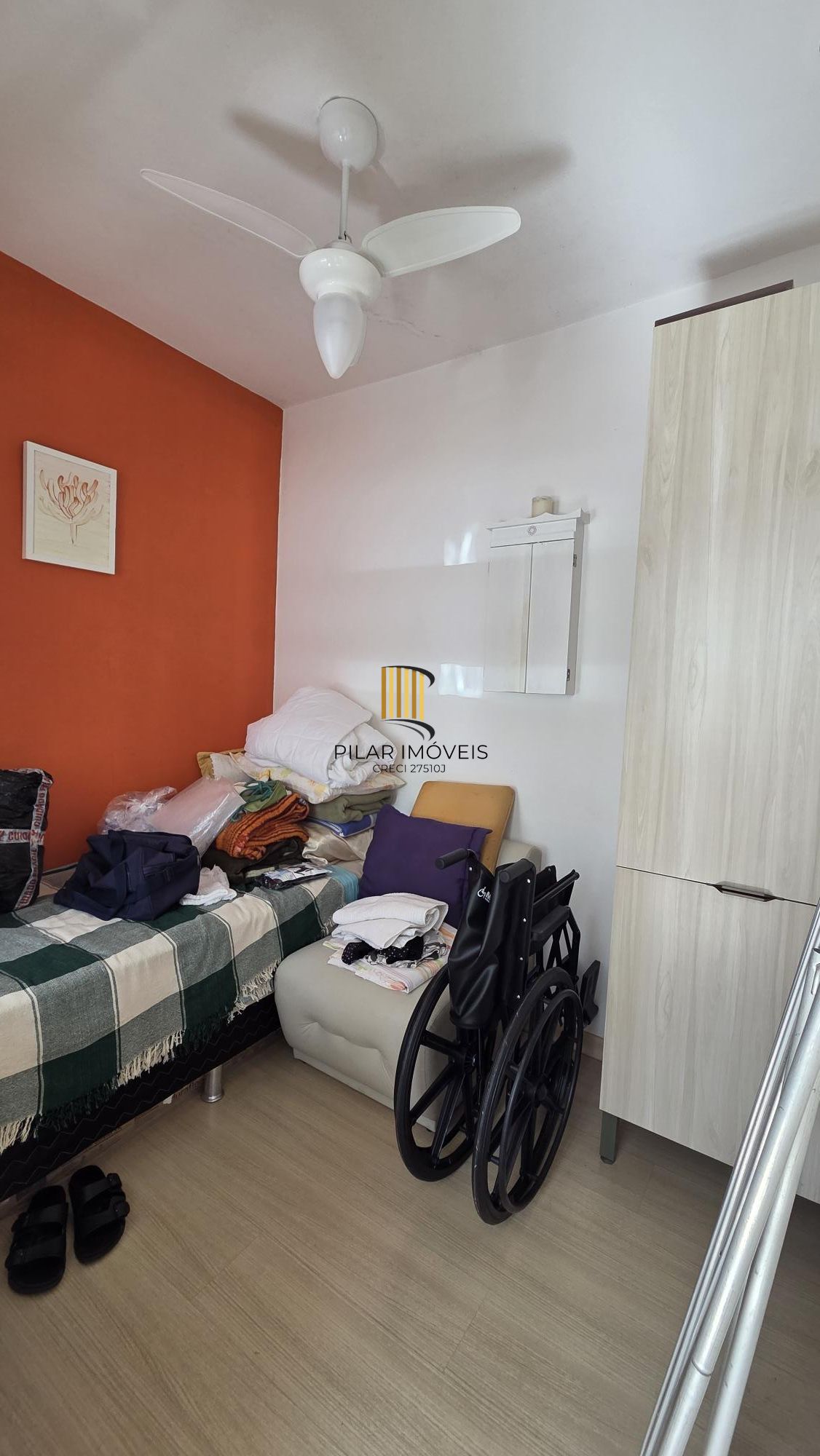Ótimo apartamento com 79,4m2, 2 dorm. e dependencia completa.