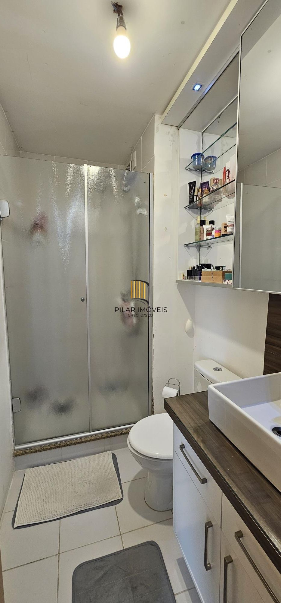 Apartamento 2 dormitórios no bairro Tristeza