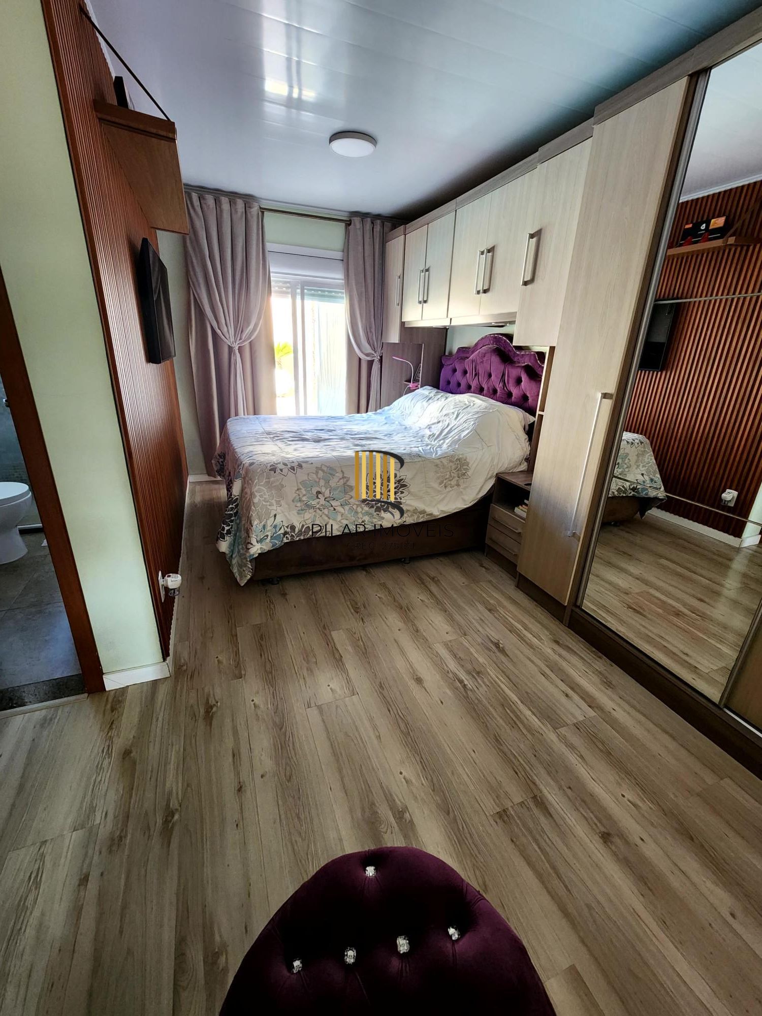 Casa com 2 dormitórios, suíte, piscina e espaço gourmet no Jardim Algarve