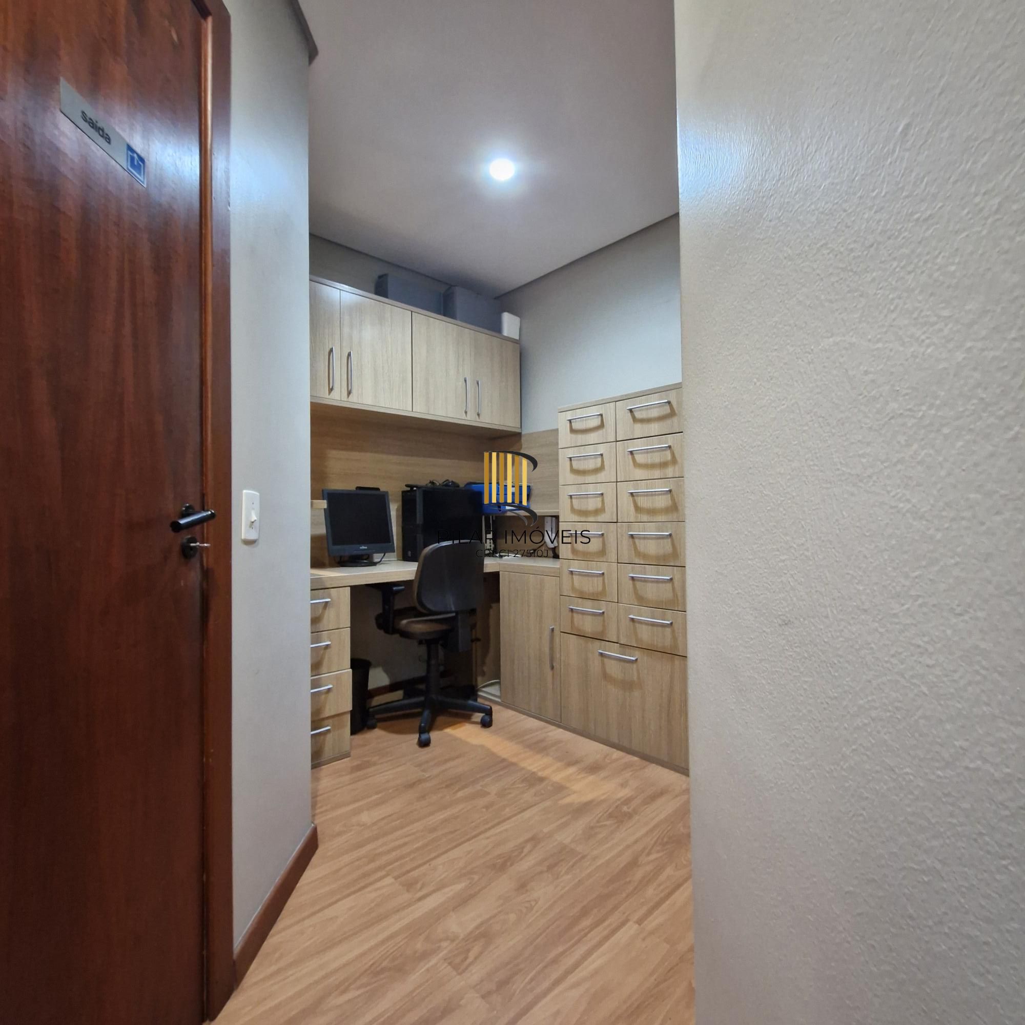Excelente sala comercial na Rua Cel. Bordini, Auxiliadora, Porto Alegre.