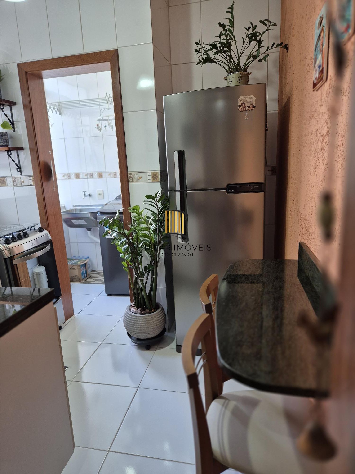 APARTAMENTO COM SUITE NO CONDOMÍNIO EDIFÍCIO MARQUES DE OLINDA