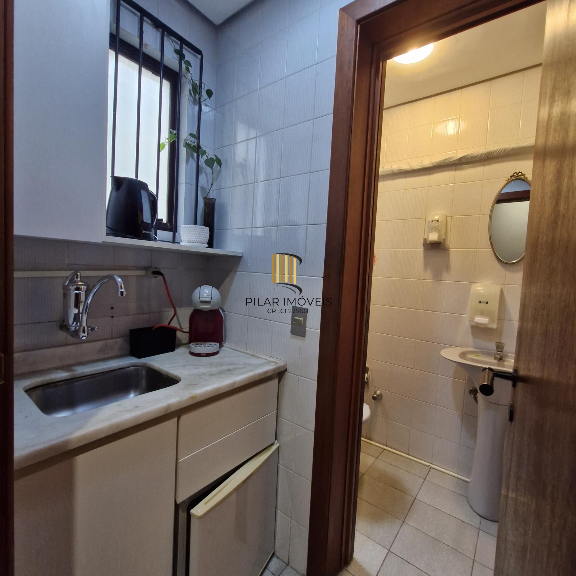 Excelente sala comercial na Rua Cel. Bordini, Auxiliadora, Porto Alegre.