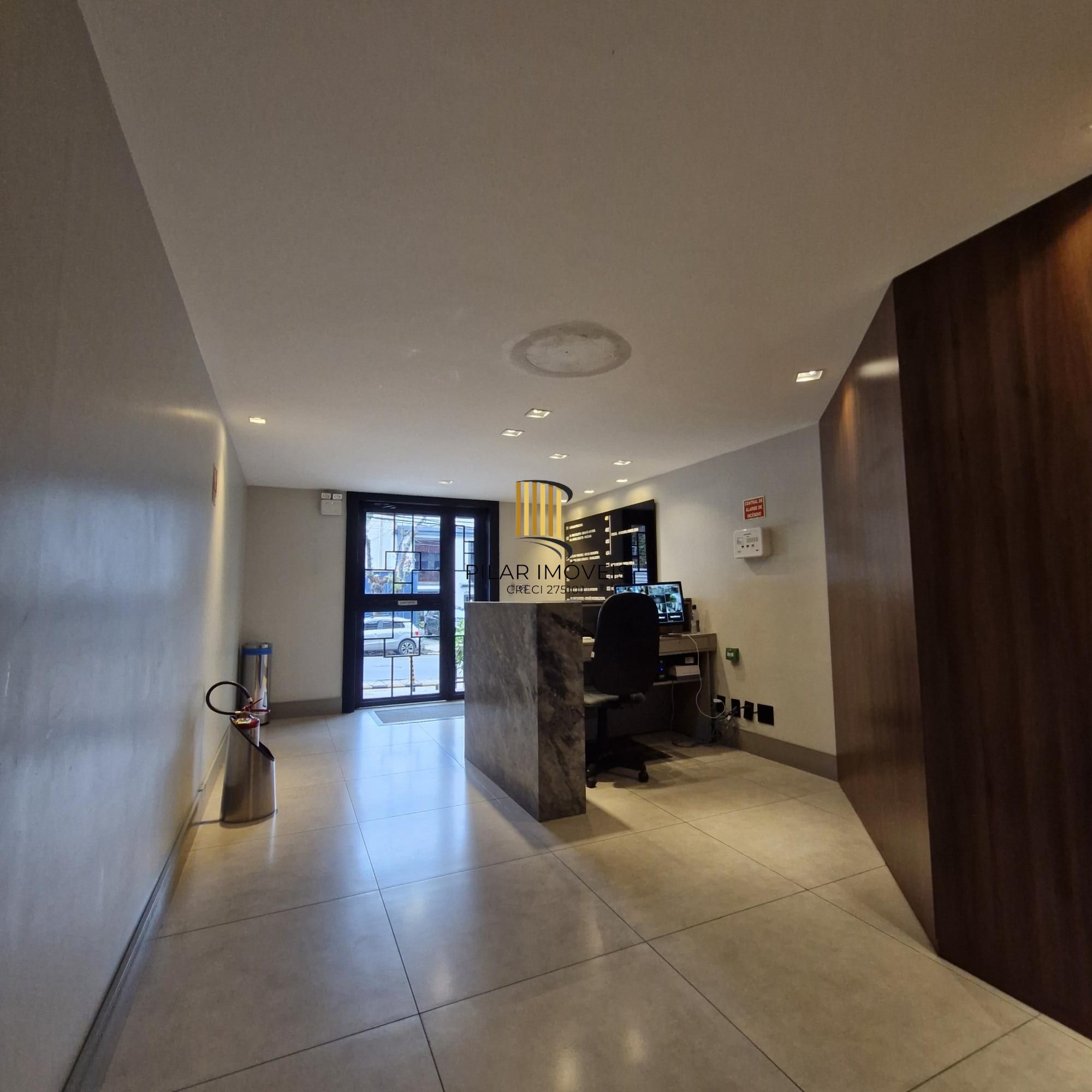 Excelente sala comercial na Rua Cel. Bordini, Auxiliadora, Porto Alegre.