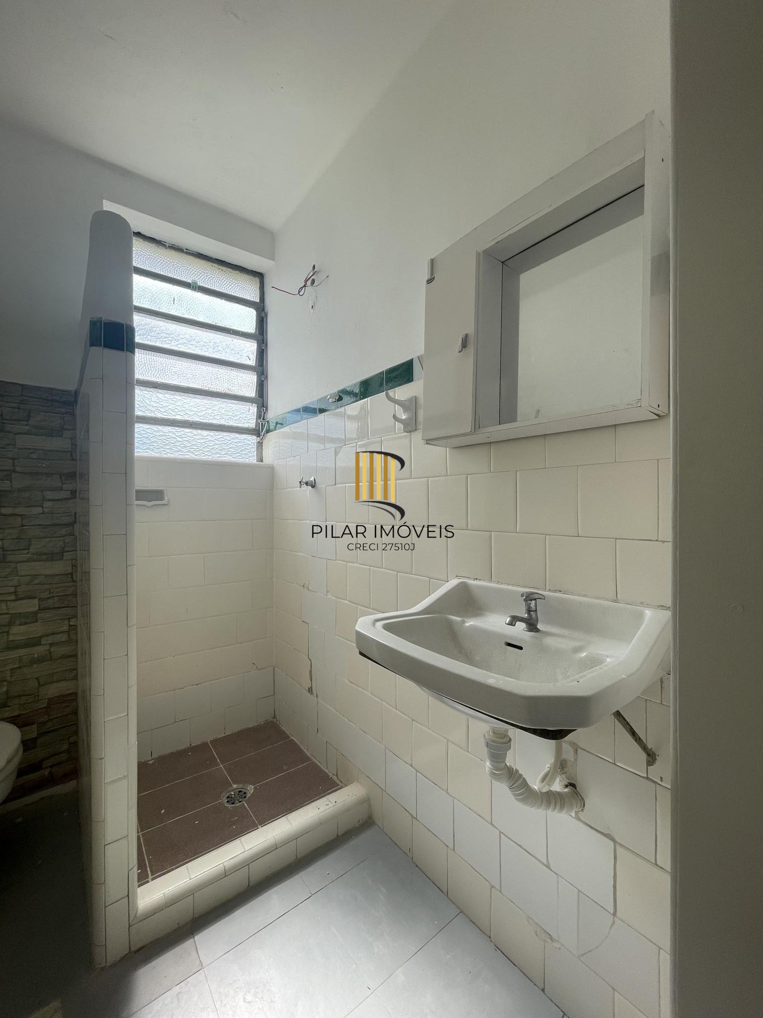 Apartamento 01 dormitório em Porto Alegre Bairro Floresta