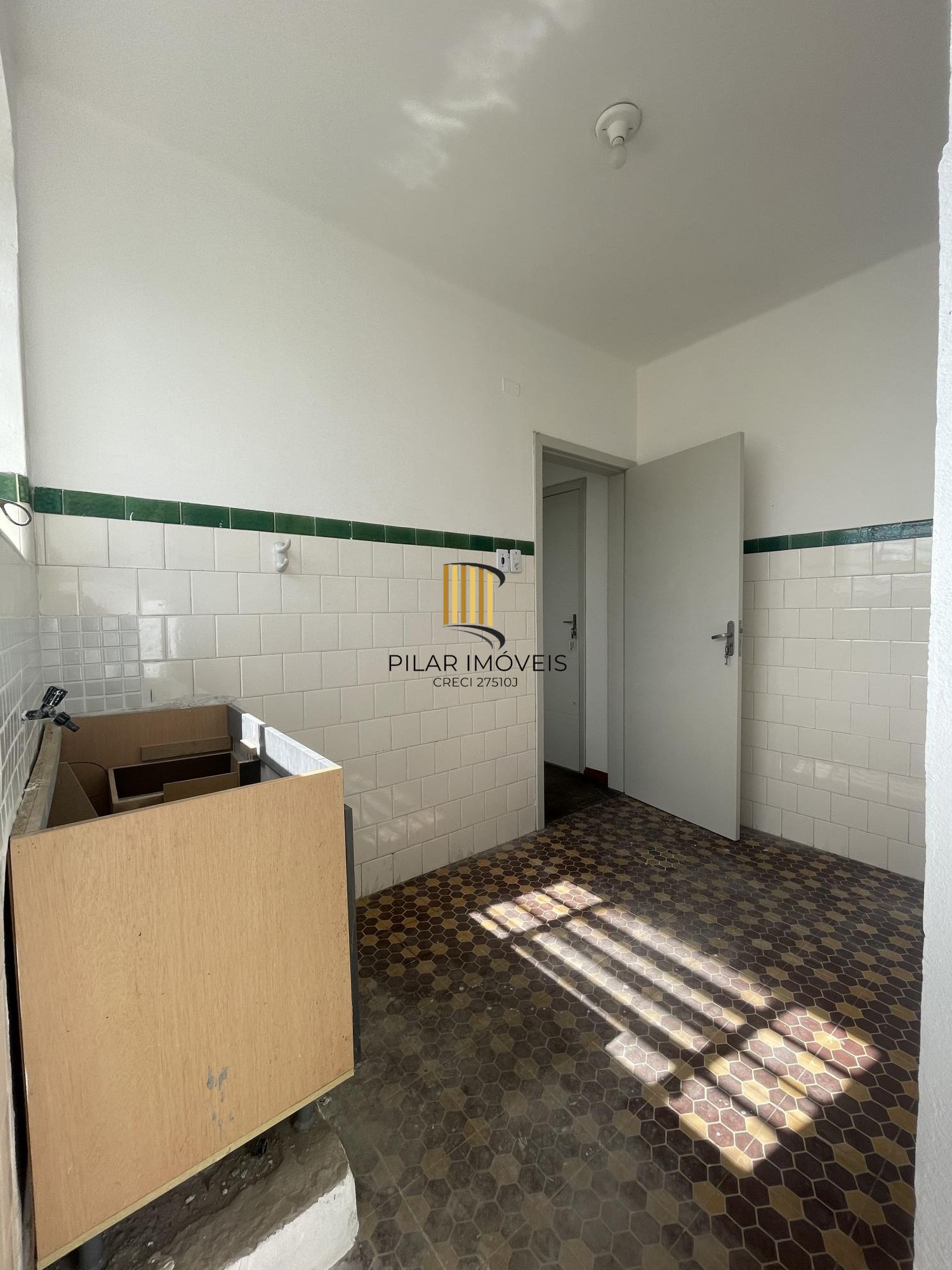 Apartamento 01 dormitório em Porto Alegre Bairro Floresta