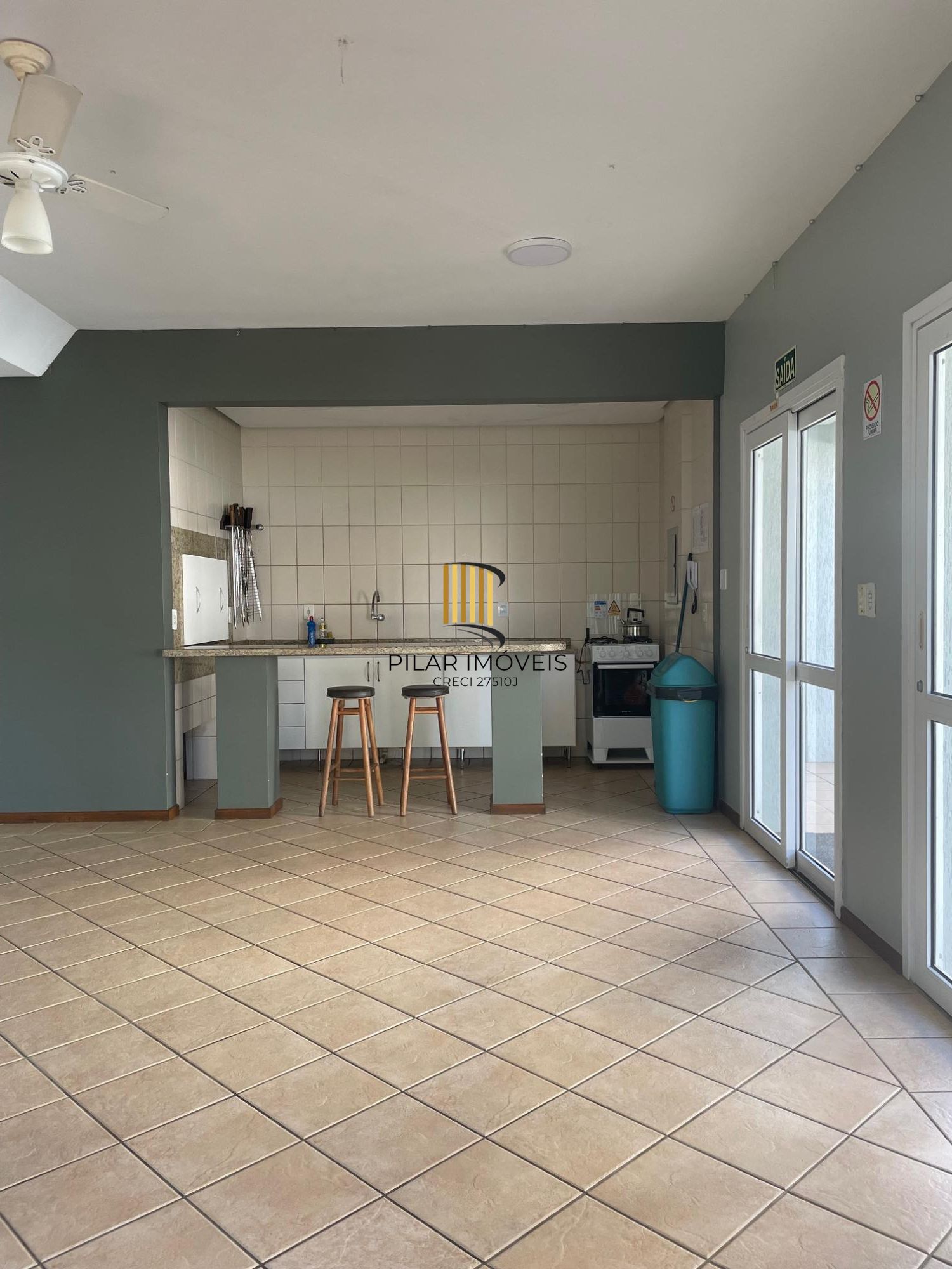 Apartamento 2 dormitórios no bairro Ipanema