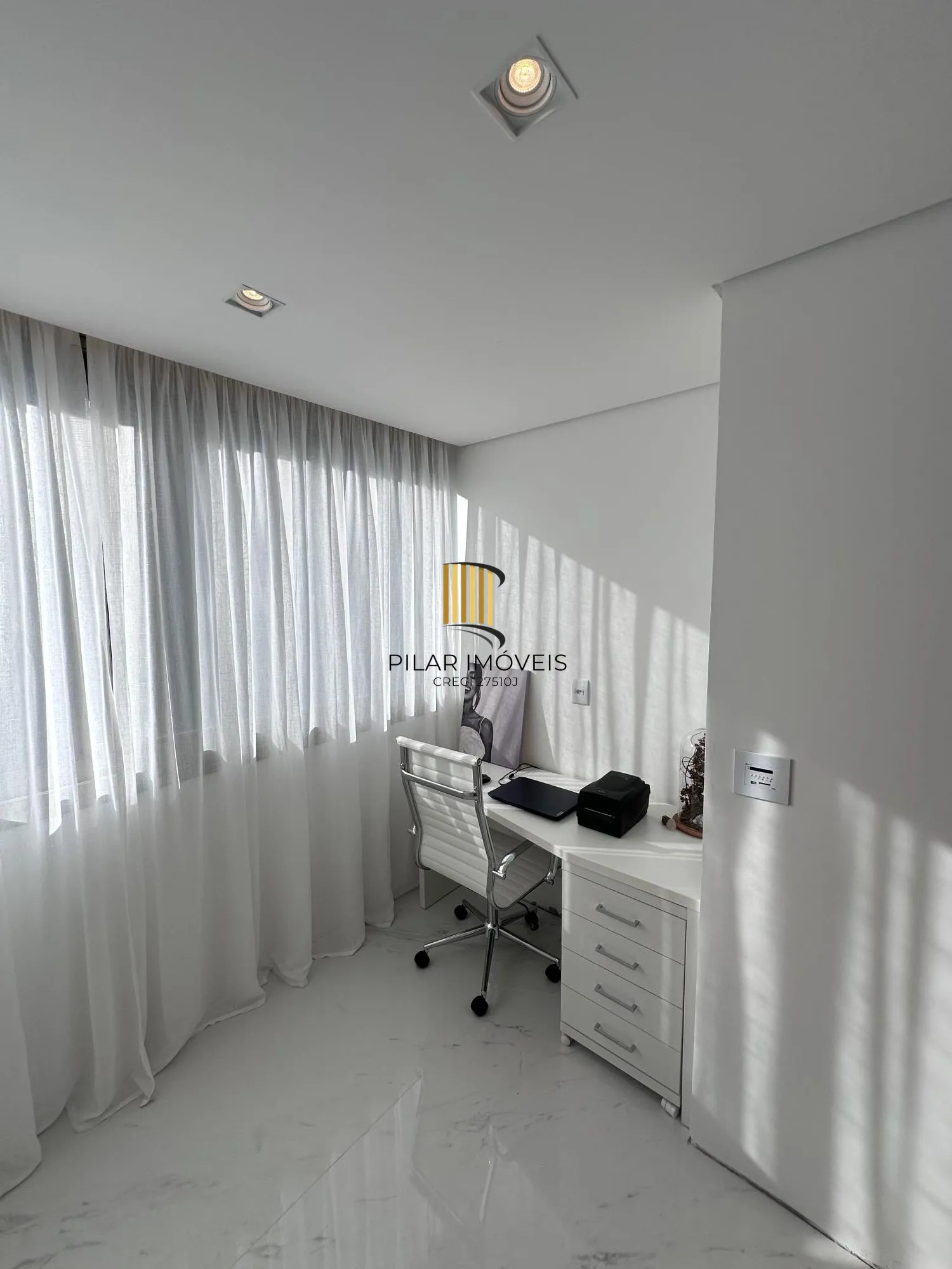 Casa em condomínio de alto padrão a venda no bairro Vila Conceição