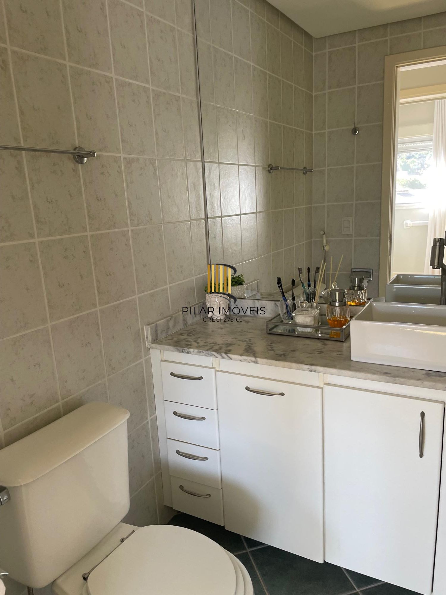 Apartamento 2 dormitórios no bairro Ipanema