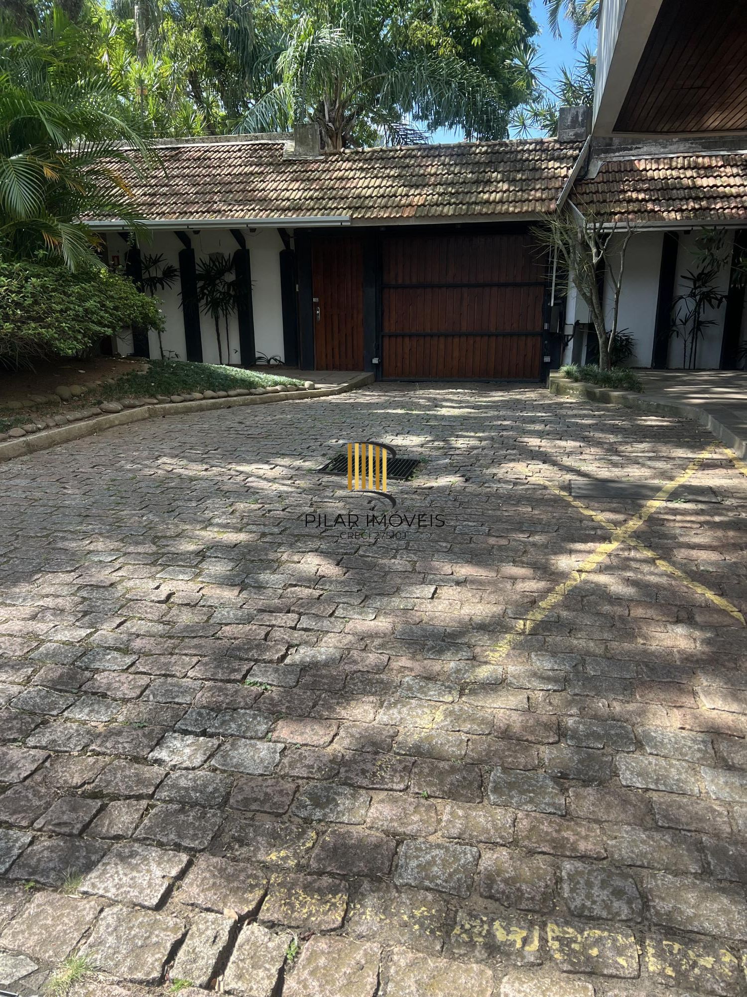 Apartamento 3 dormitórios no bairro Petrópolis