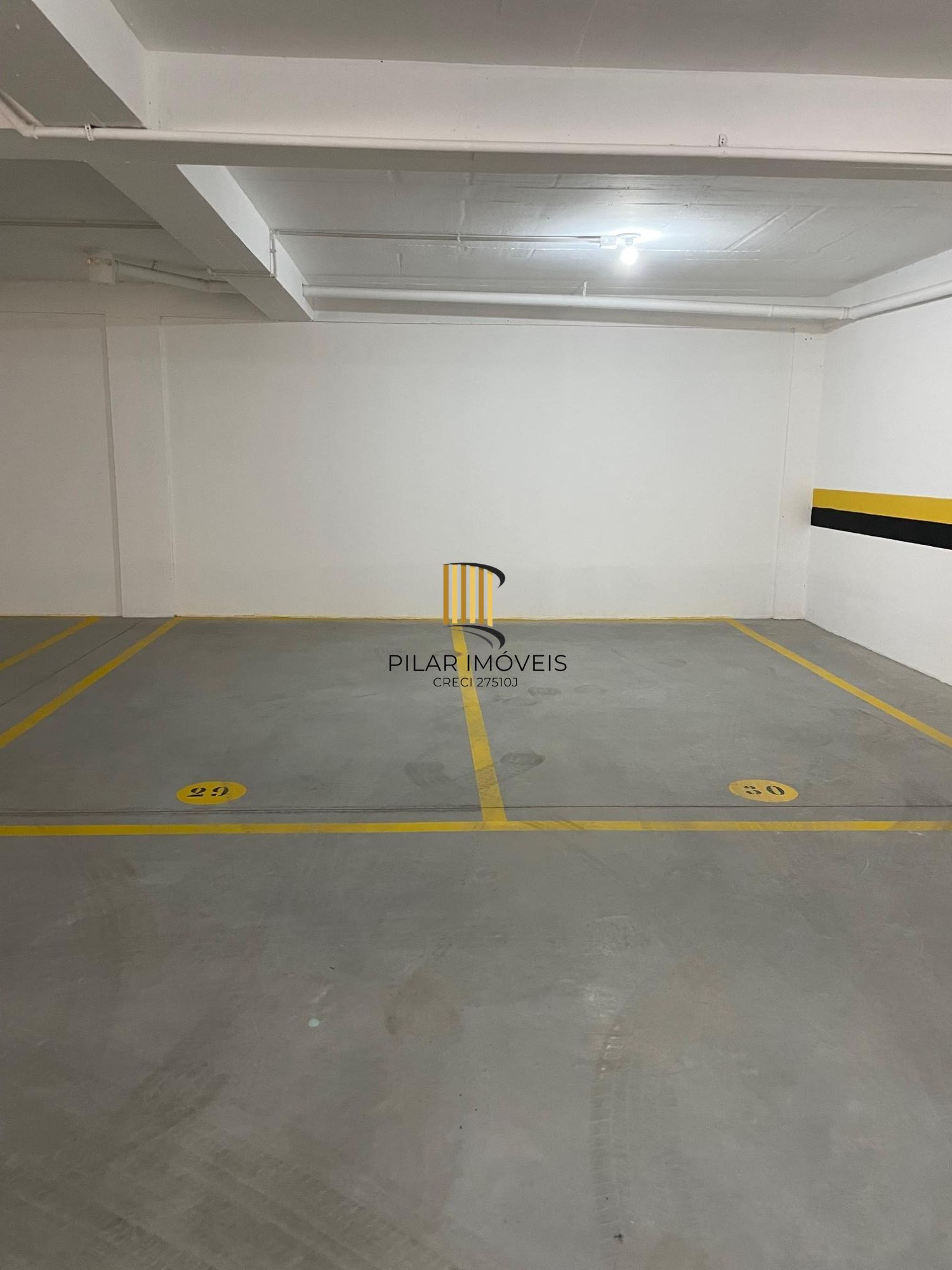 Apartamento 2 dormitórios no bairro Passo da Areia