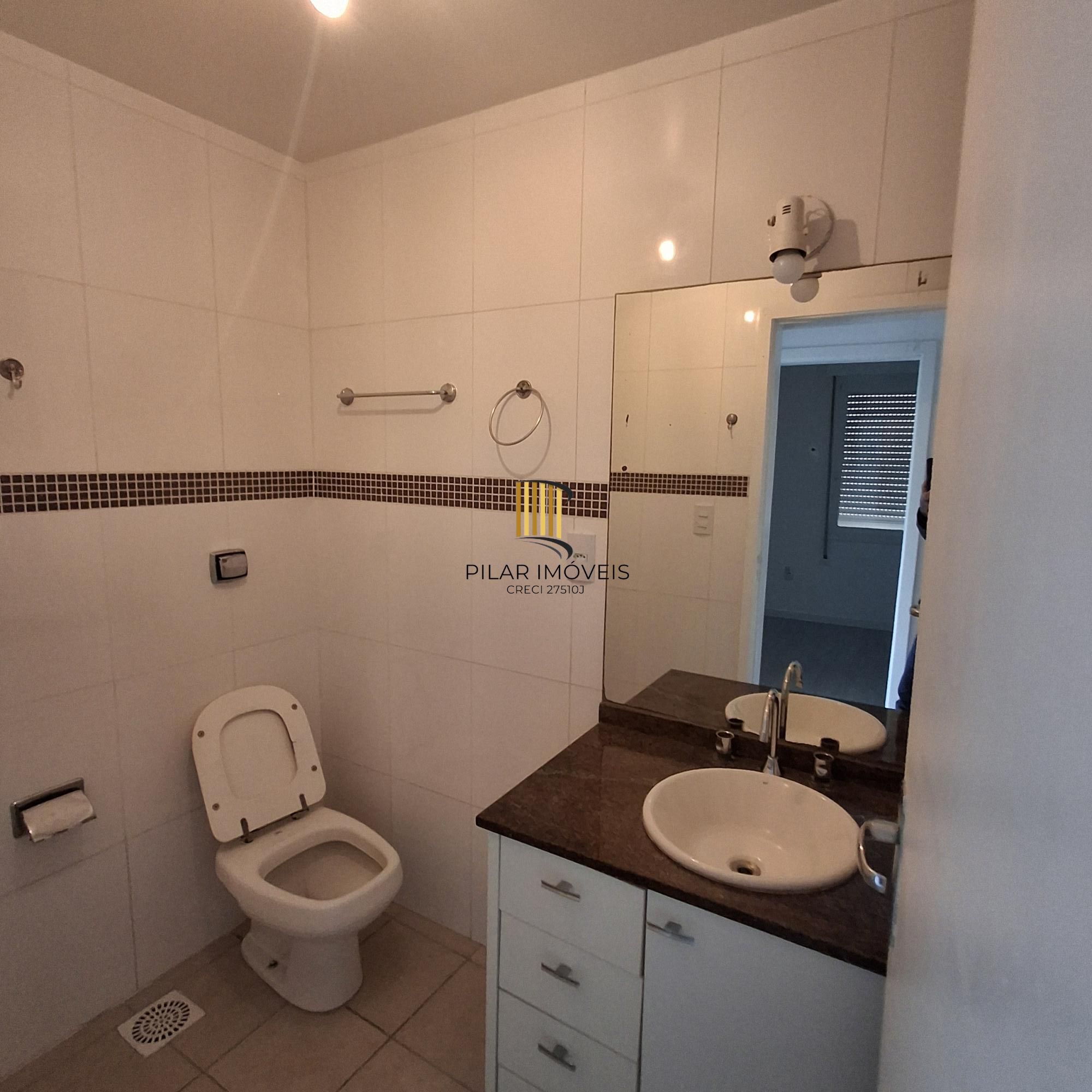 Apartamento 2 dormitórios no bairro Mont Serrat