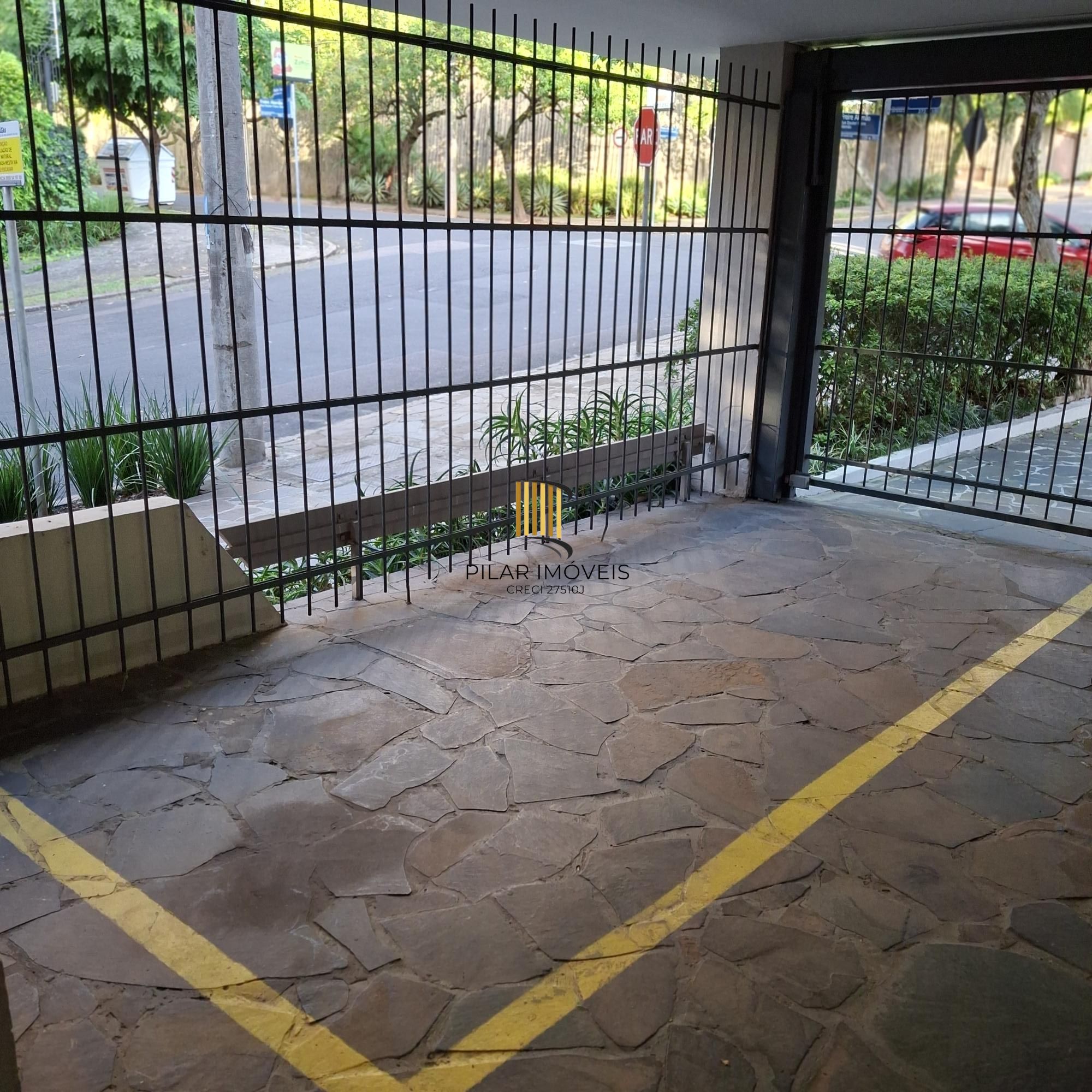 Apartamento 2 dormitórios no bairro Mont Serrat