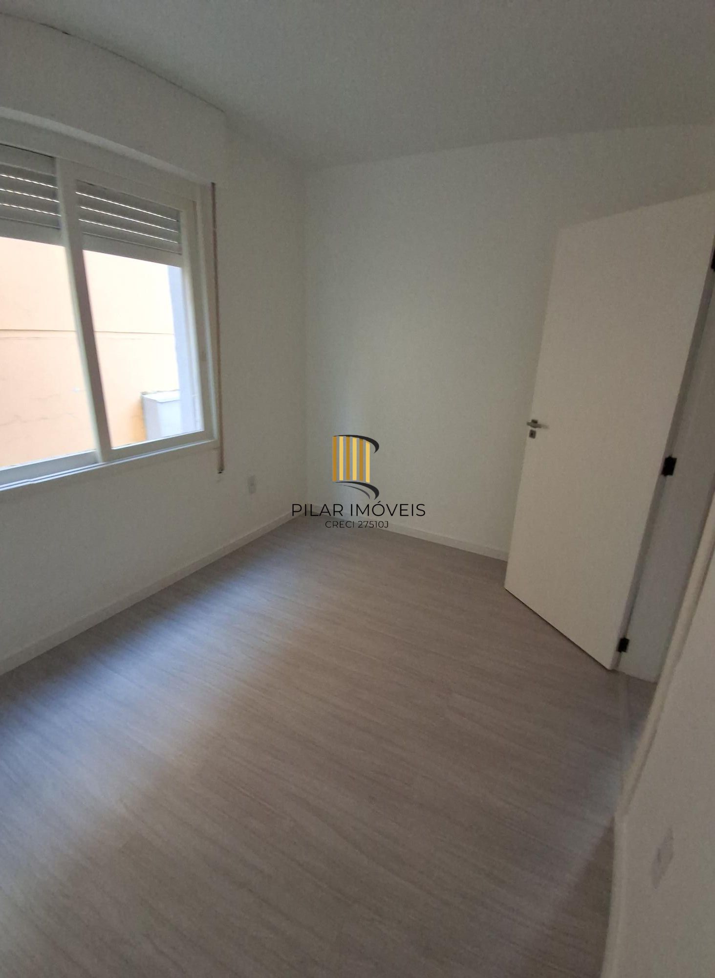 Apartamento 2 dormitórios no bairro Mont Serrat