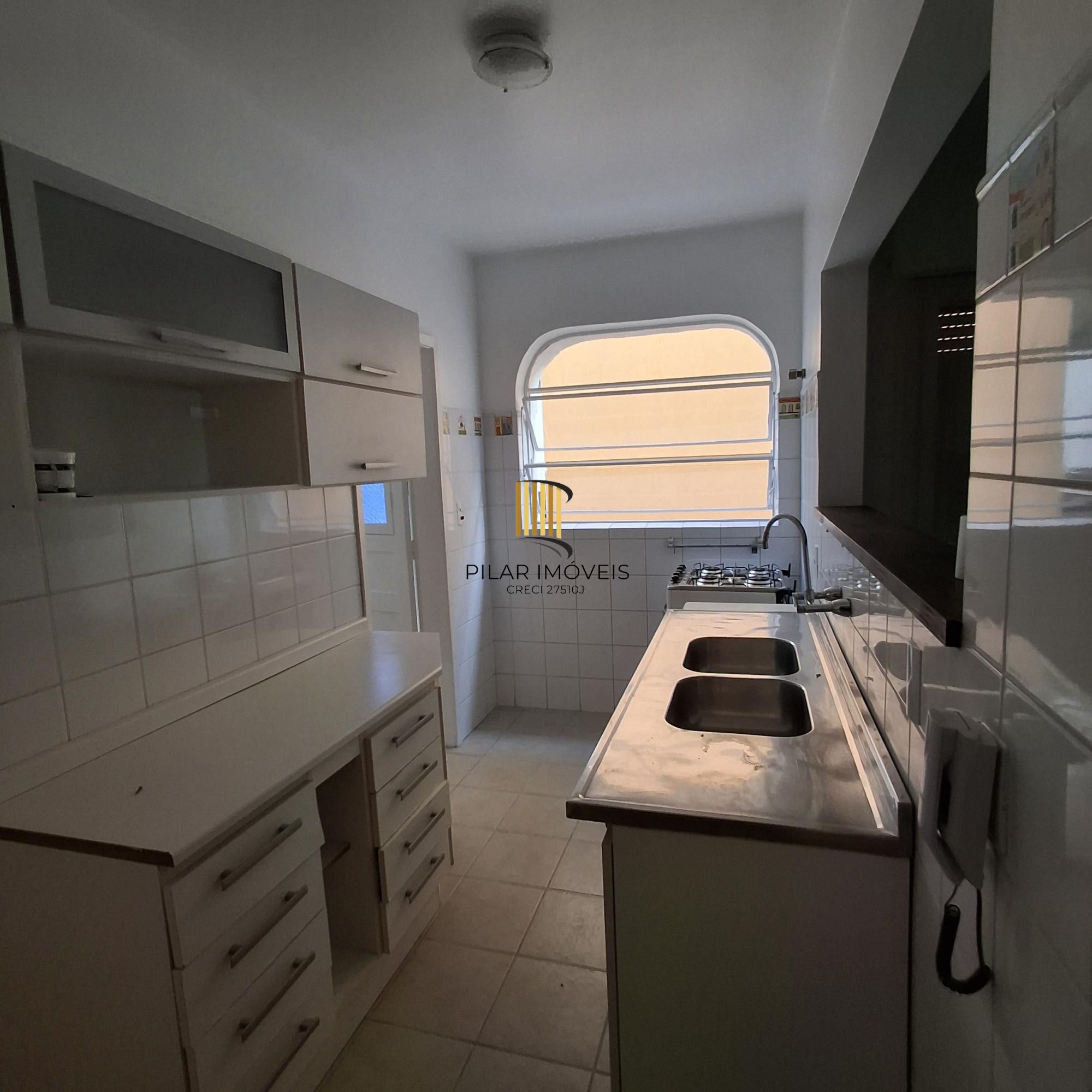 Apartamento 2 dormitórios no bairro Mont Serrat