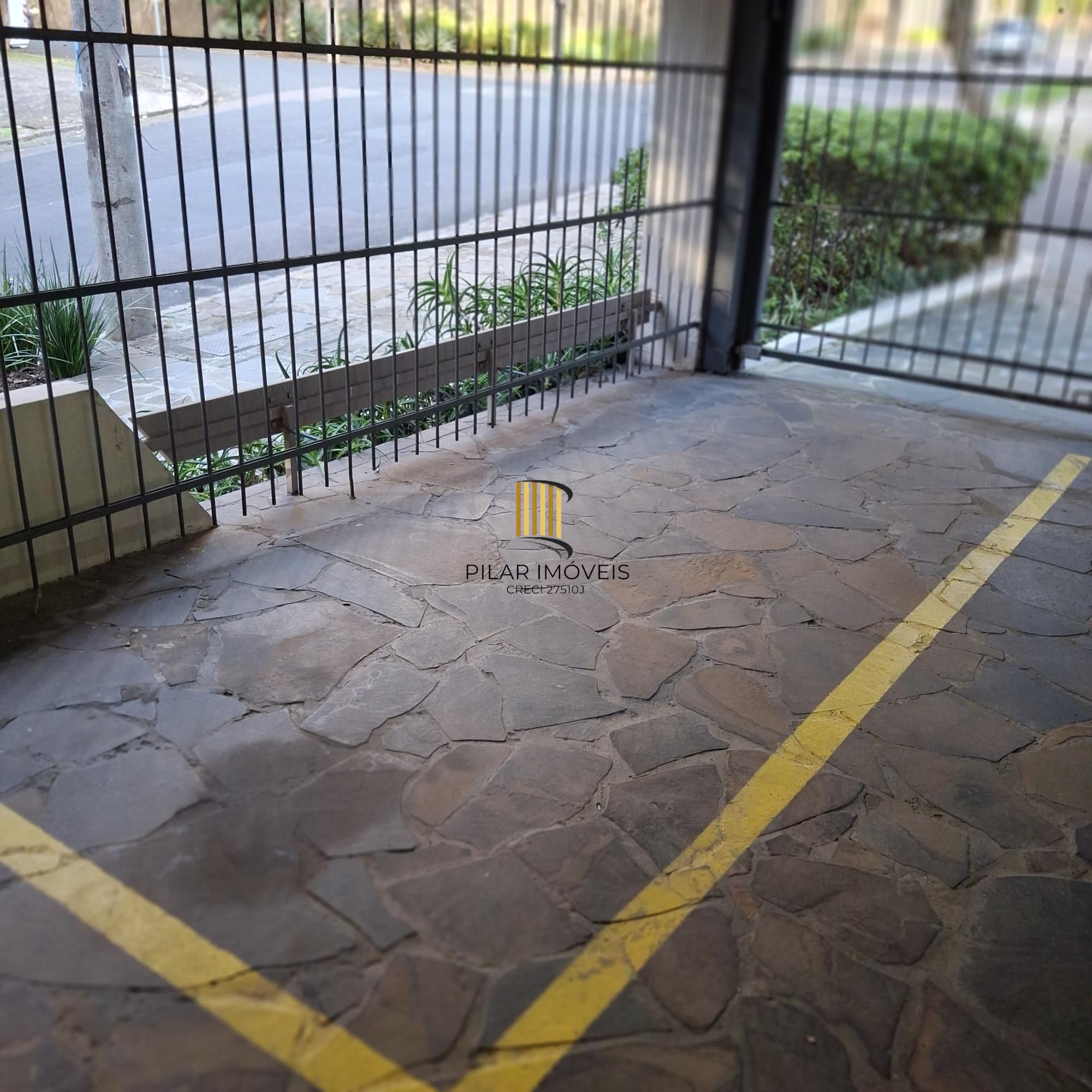 Apartamento 2 dormitórios no bairro Mont Serrat