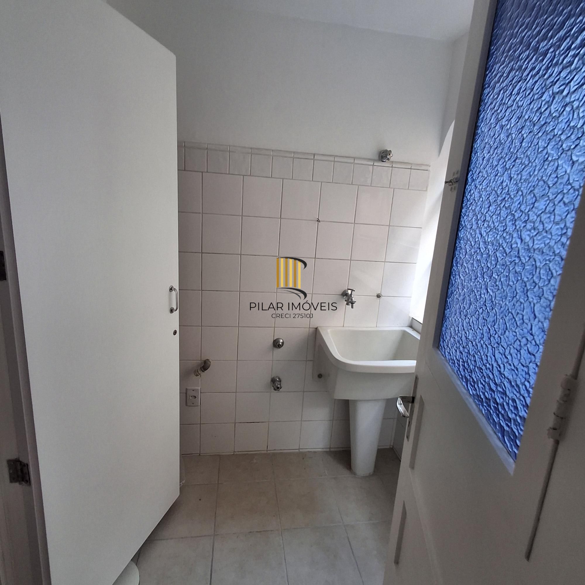Apartamento 2 dormitórios no bairro Mont Serrat