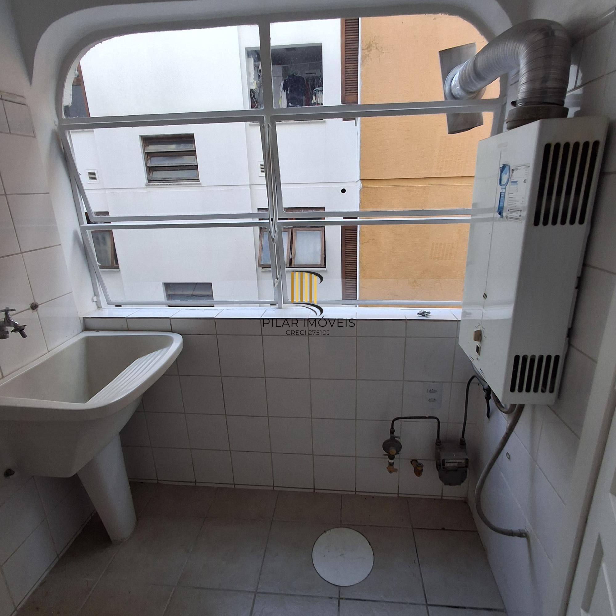 Apartamento 2 dormitórios no bairro Mont Serrat