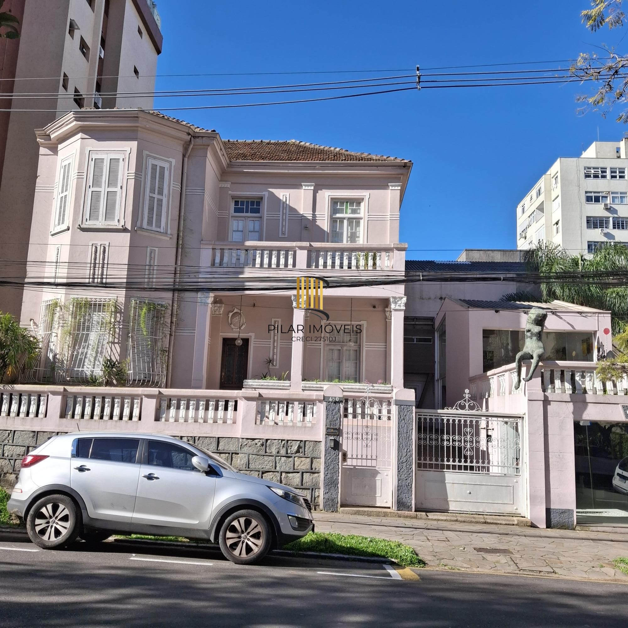 Casa 4 Dormitório(s) Bairro Moinhos de Vento