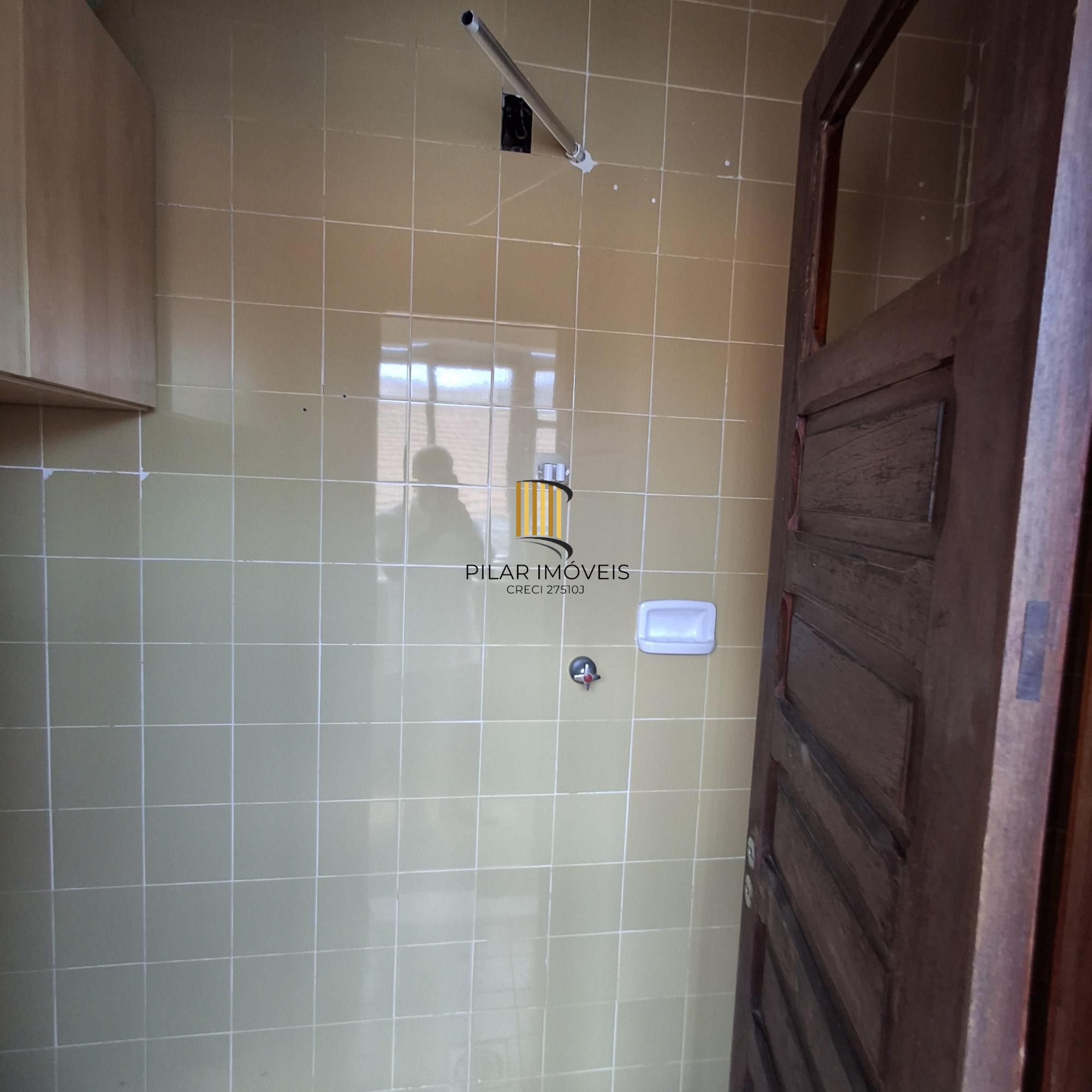 Apartamento no bairro Auxiliadora de 3 dormitórios e vaga