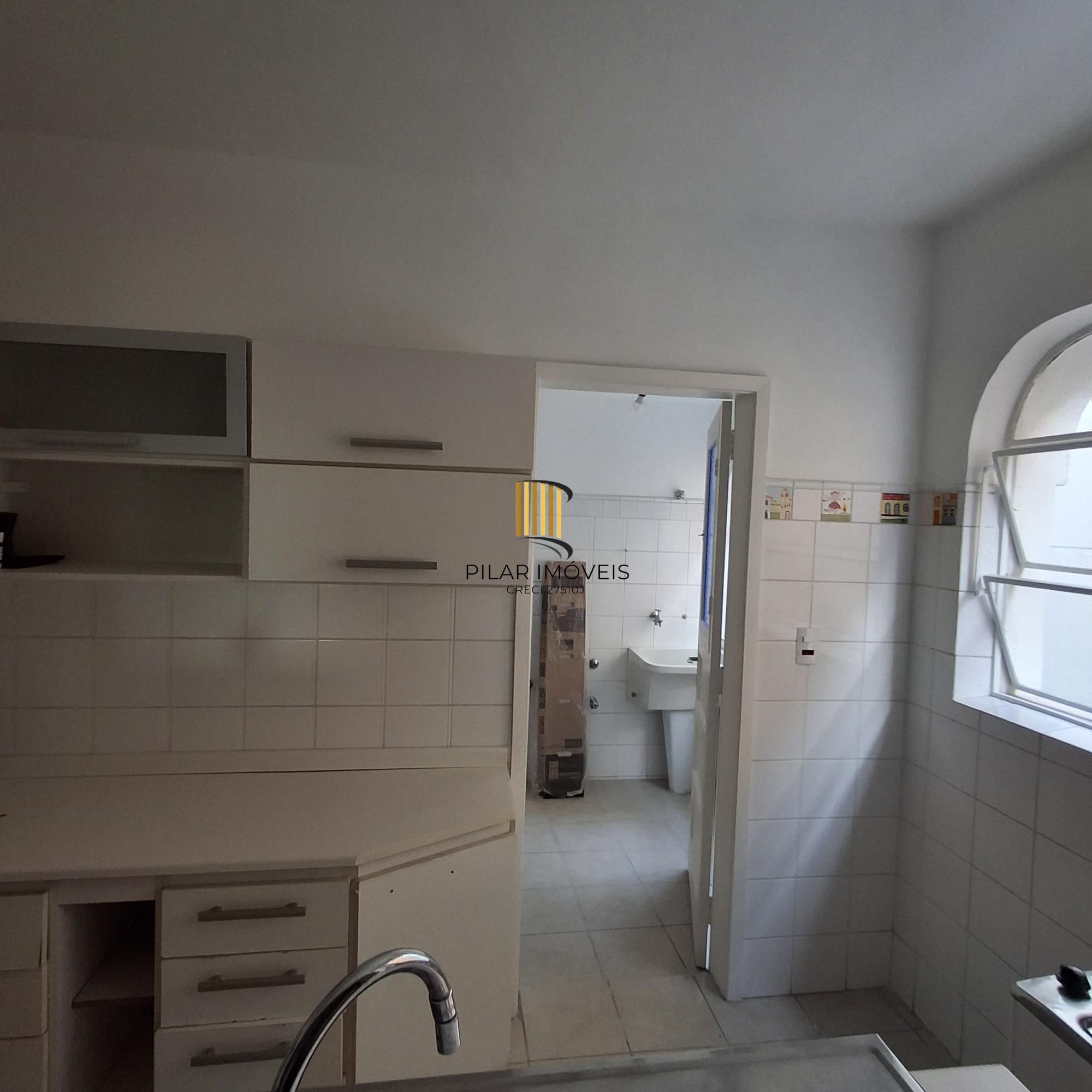 Apartamento 2 dormitórios no bairro Mont Serrat