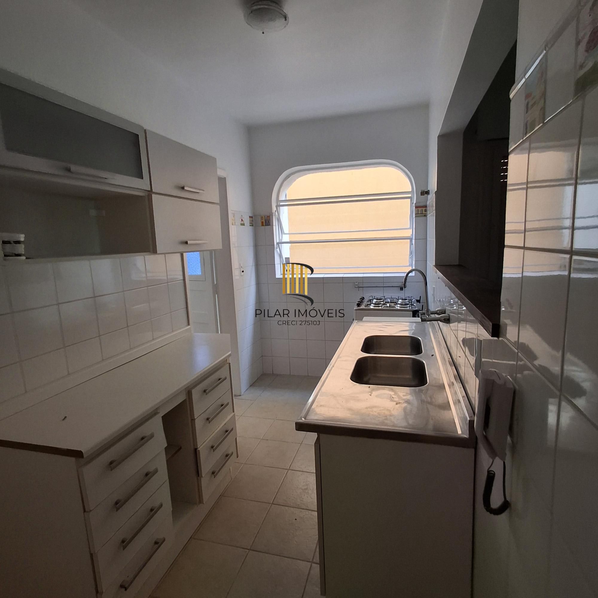 Apartamento 2 dormitórios no bairro Mont Serrat