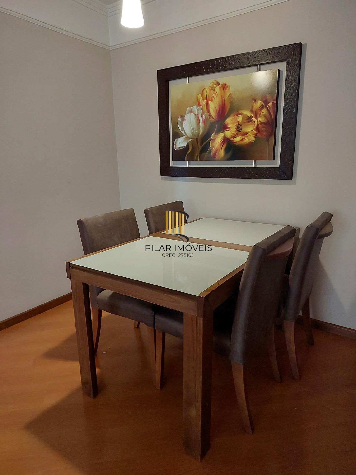 Apartamento com 2 dormitórios no Bairro Partenon