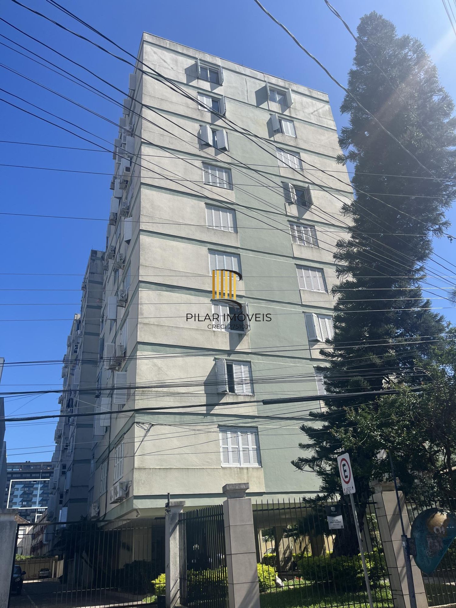 2 dormitórios | Andar alto | Cidade Baixa