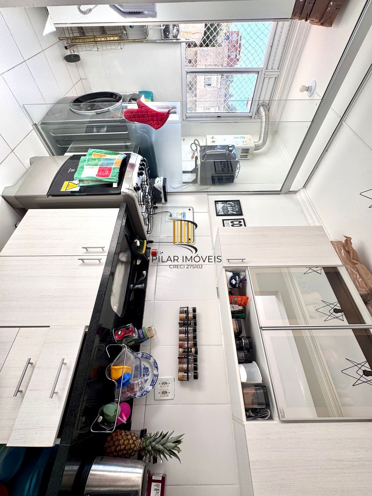 Apartamento dois dormitórios,  1 vaga no Condomínio Veríssimo