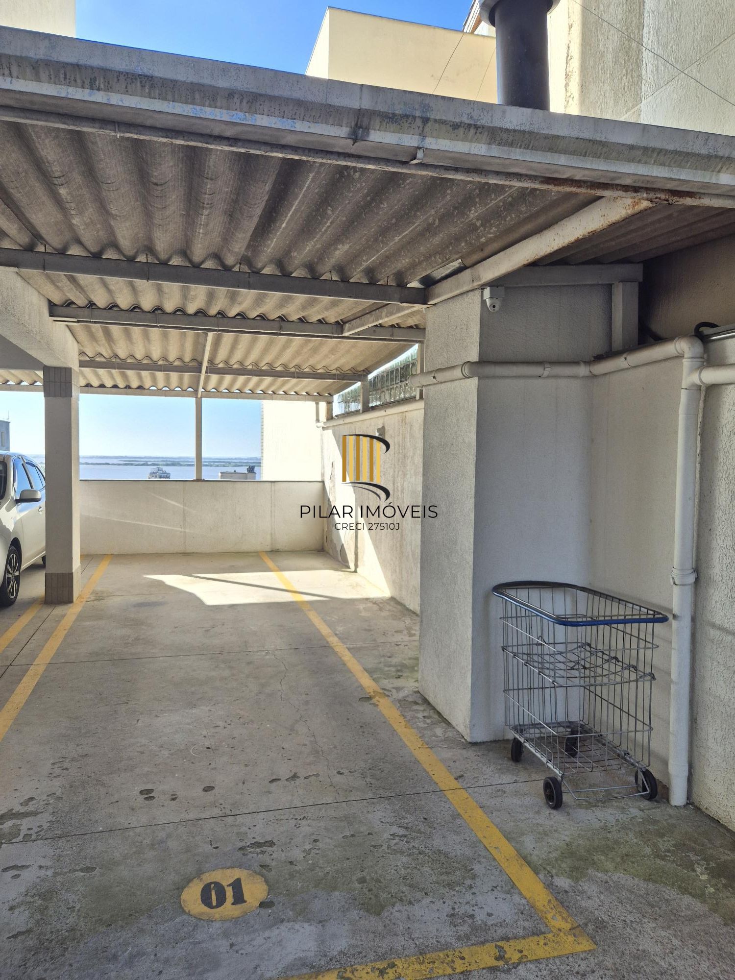 2D com suíte e vaga dupla