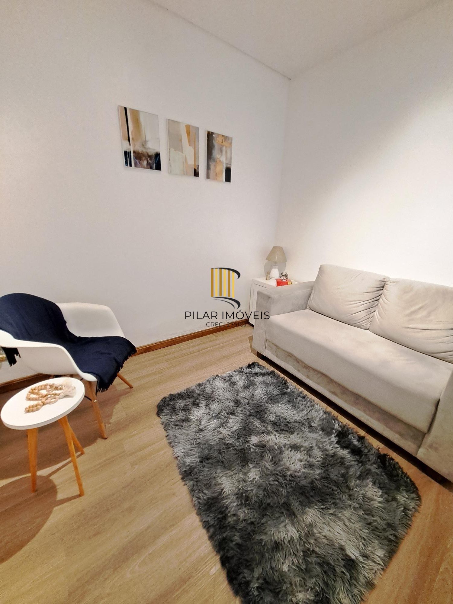 Sala/Loja montada para atendimento no Bom fim