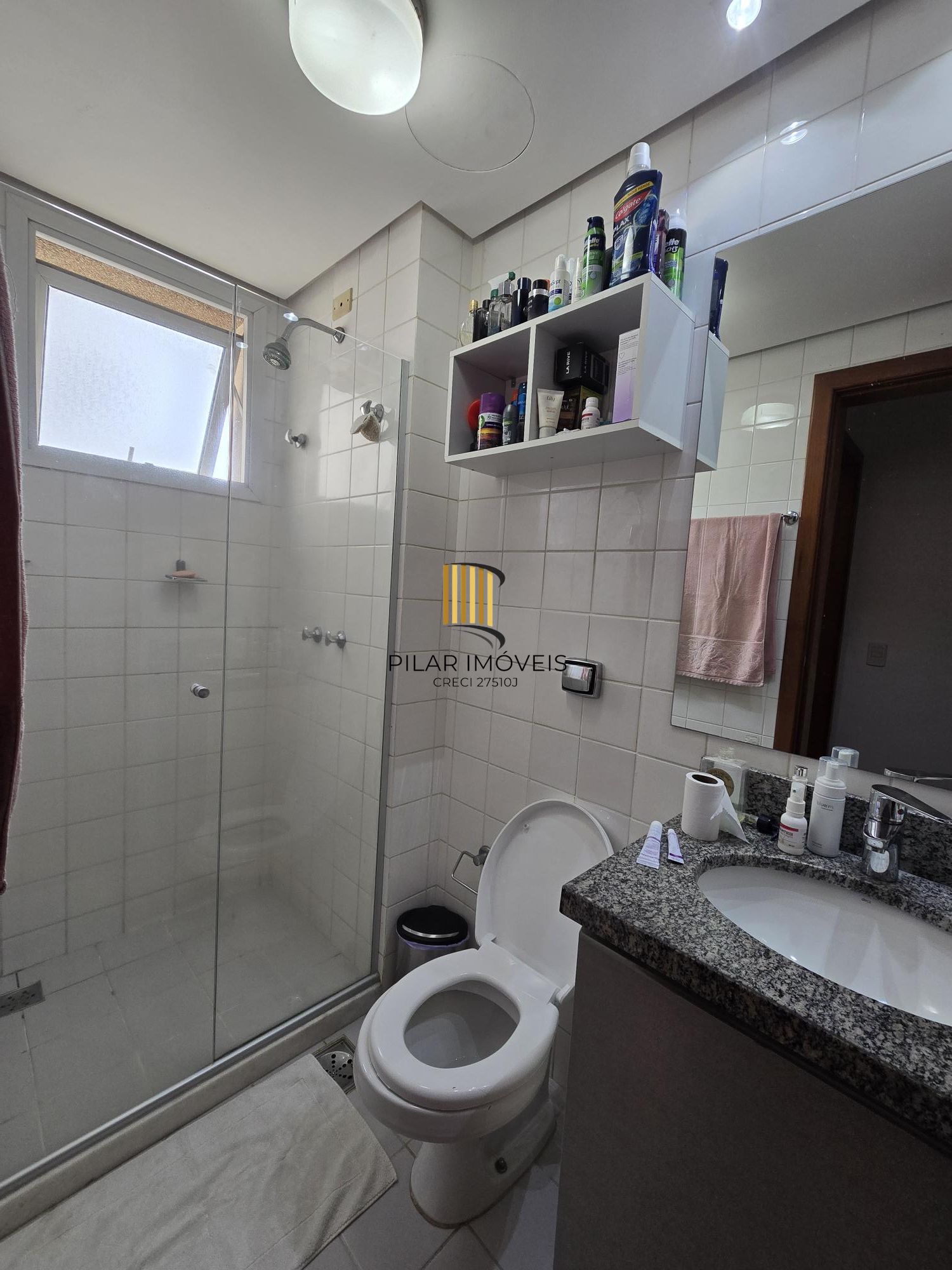 Apartamento 3 dormitórios no bairro Azenha