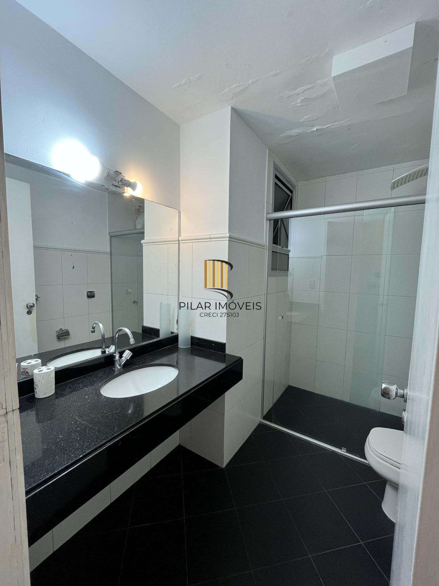 Apartamento 3 dormitórios no bairro Santa Cecília