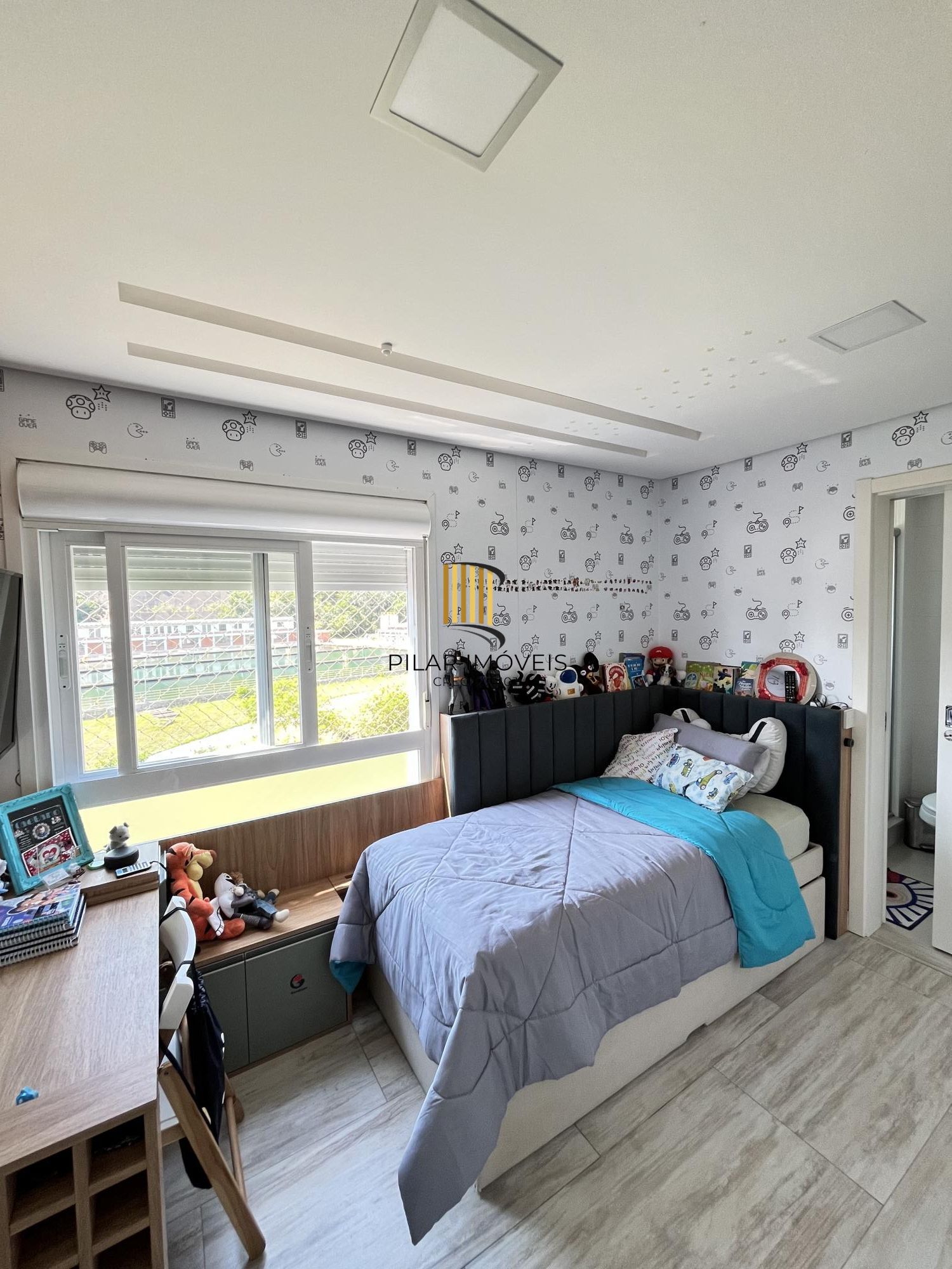 Apartamento de 3 quartos, 2 suítes e 2 vagas de garagem no Menino Deus em POA/RS