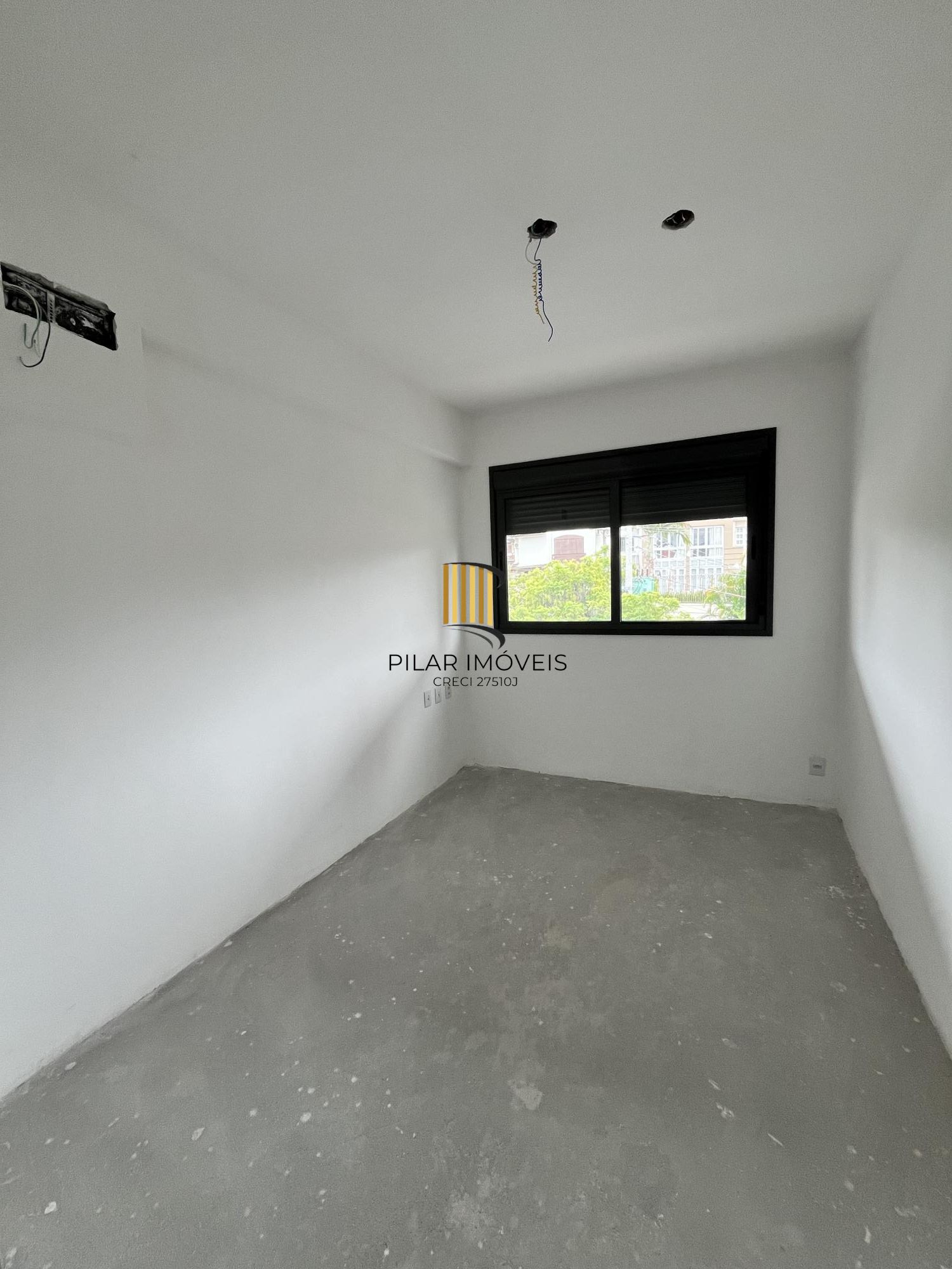 Apartamento de 2 quartos, suite, churrasqueira e 2 vagas