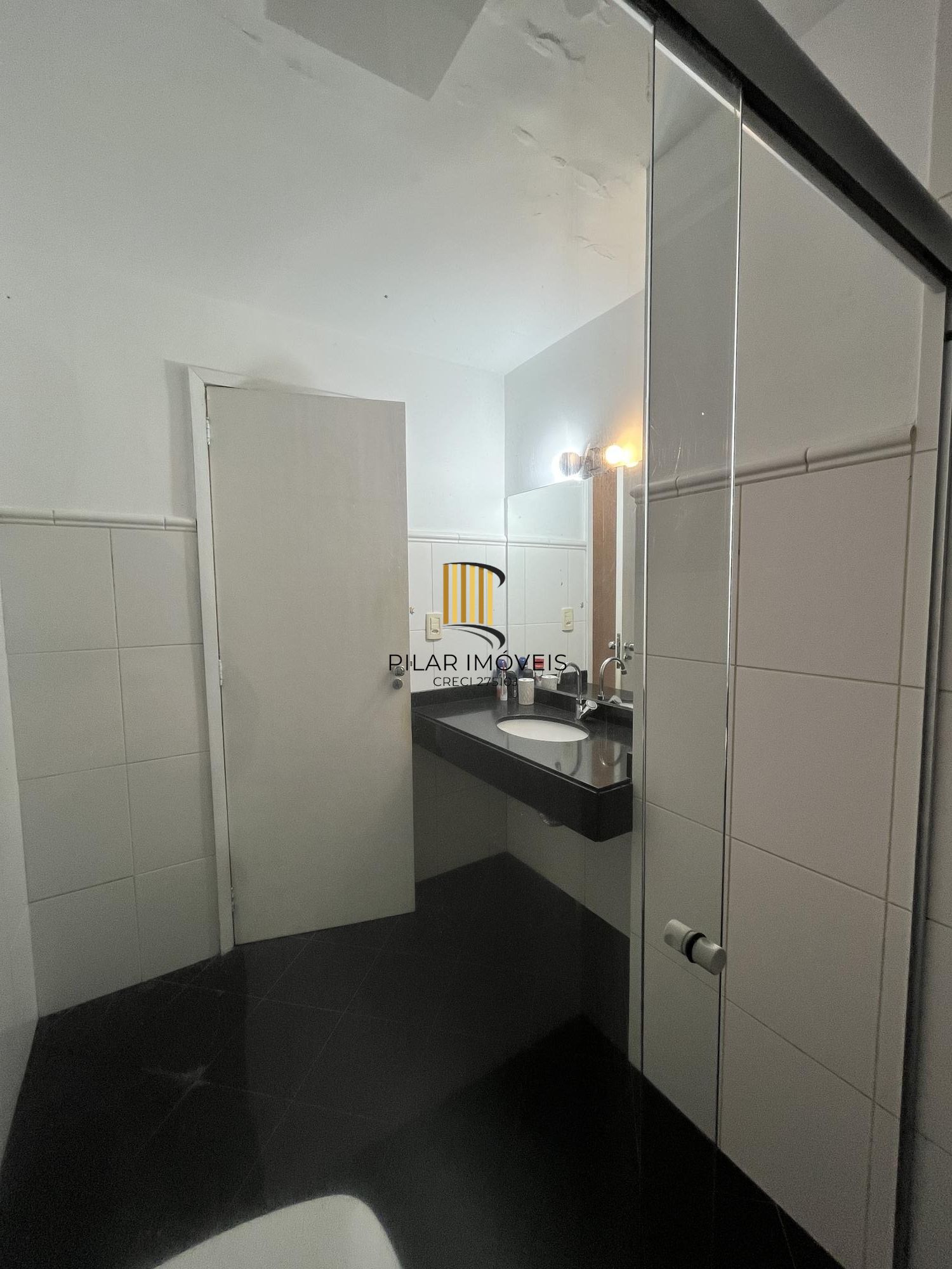 Apartamento 3 dormitórios no bairro Santa Cecília